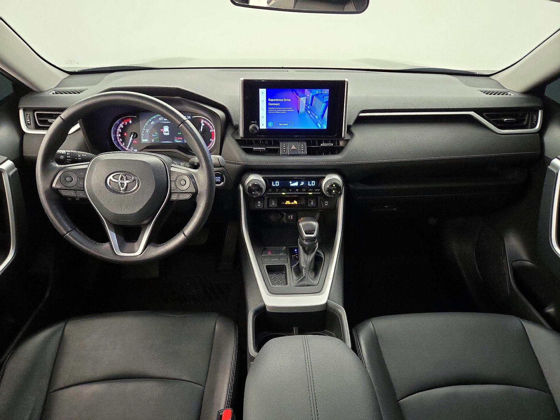Thumbnail: 2025 Toyota RAV4 - 9