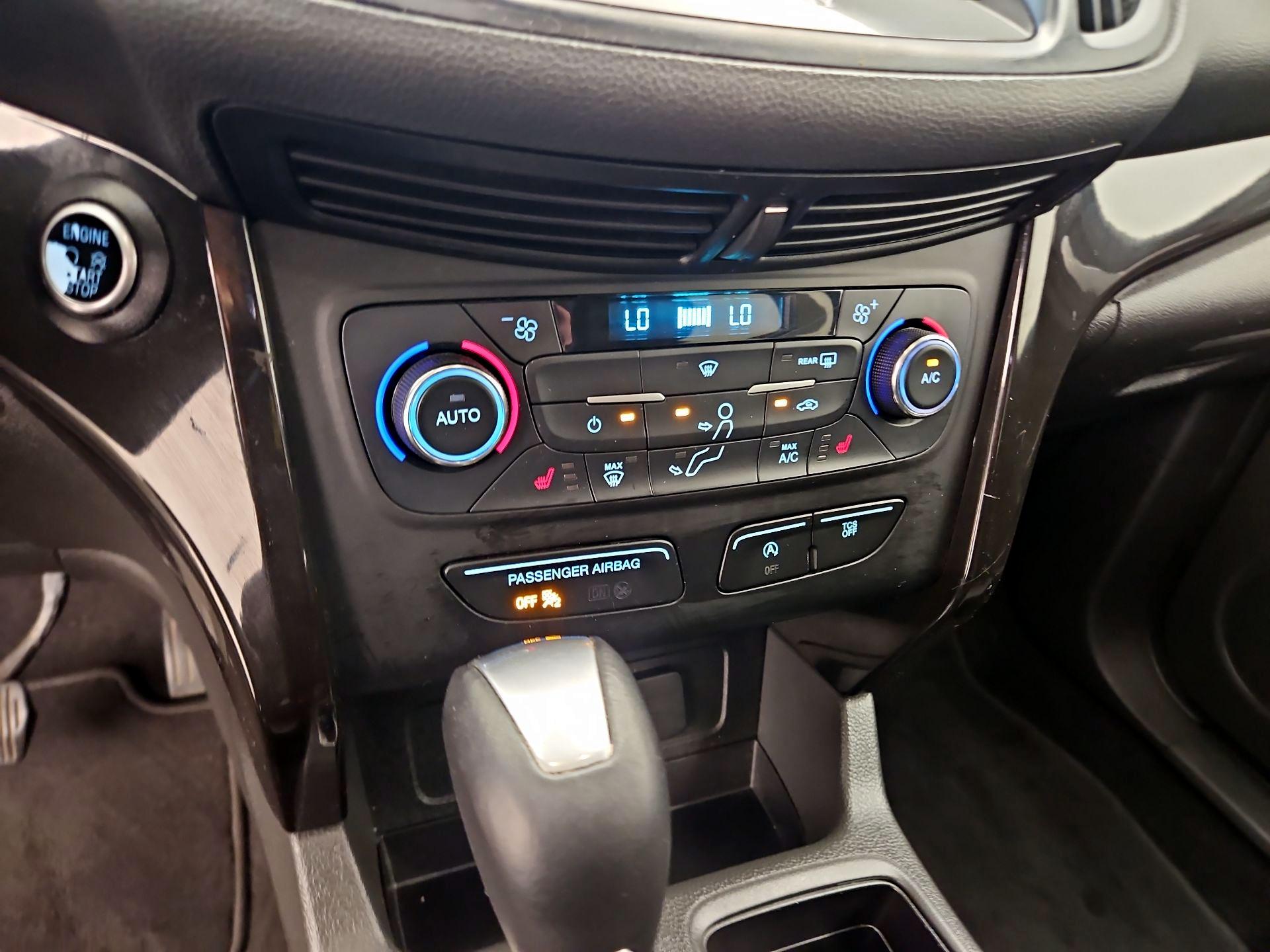 Thumbnail: 2017 Ford Escape - 17