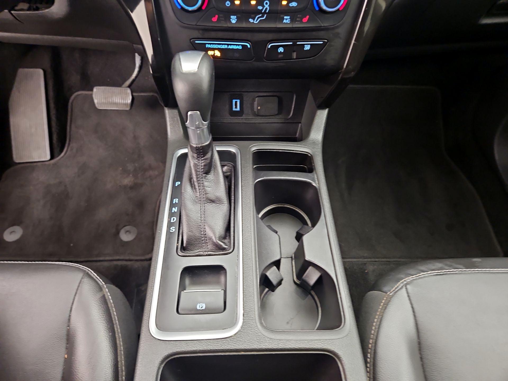 Thumbnail: 2017 Ford Escape - 18
