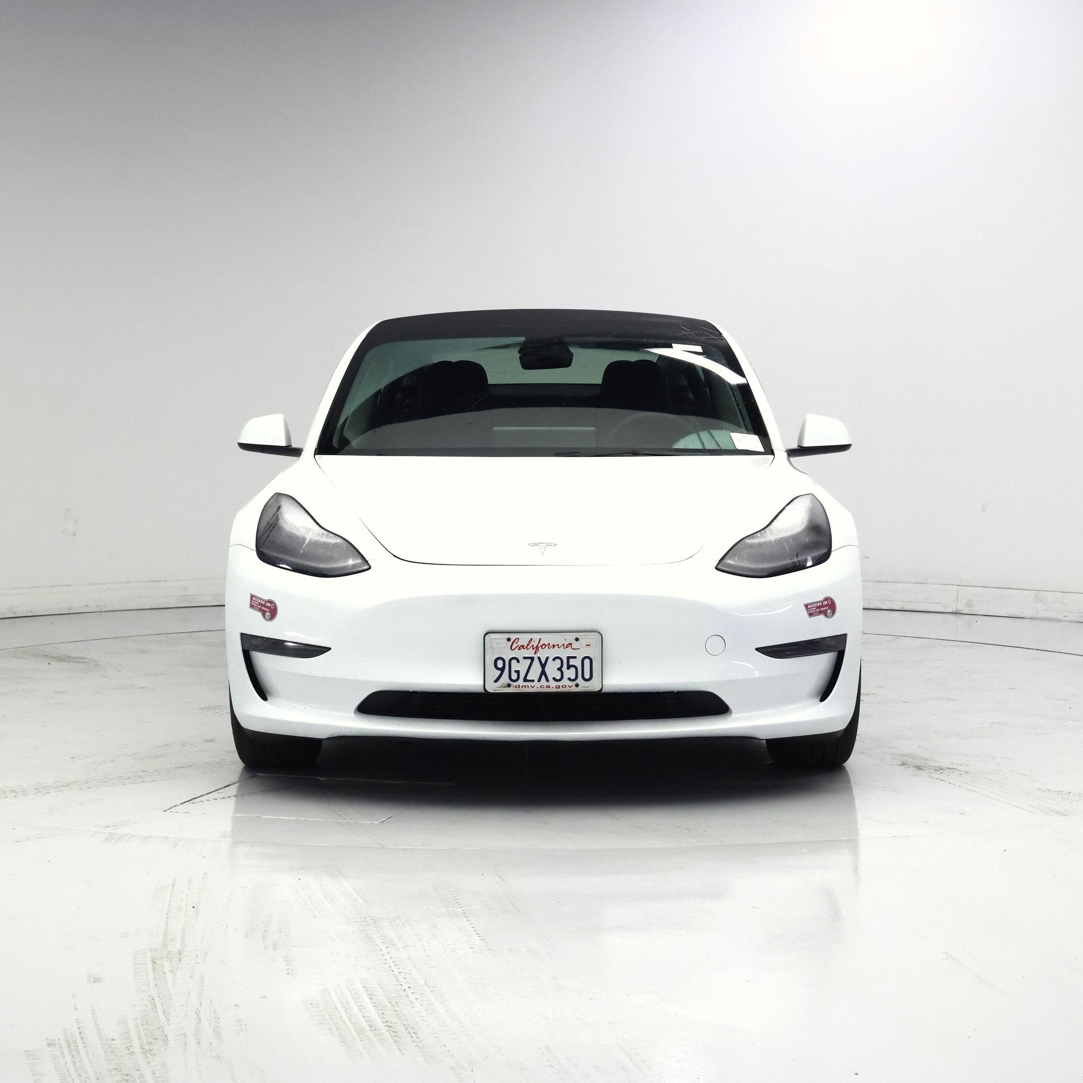 Thumbnail: 2023 Tesla Model 3 - 5