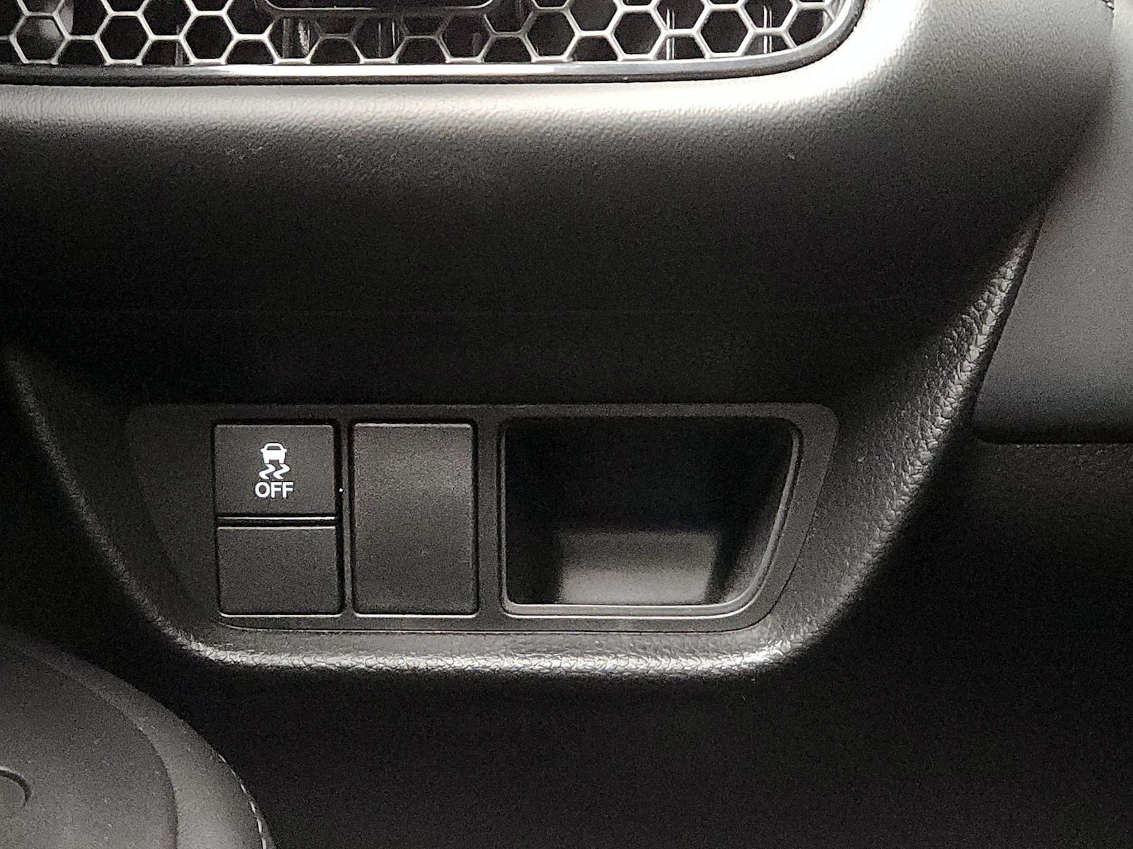 2025 Honda HR-V EX-L - Photo 14