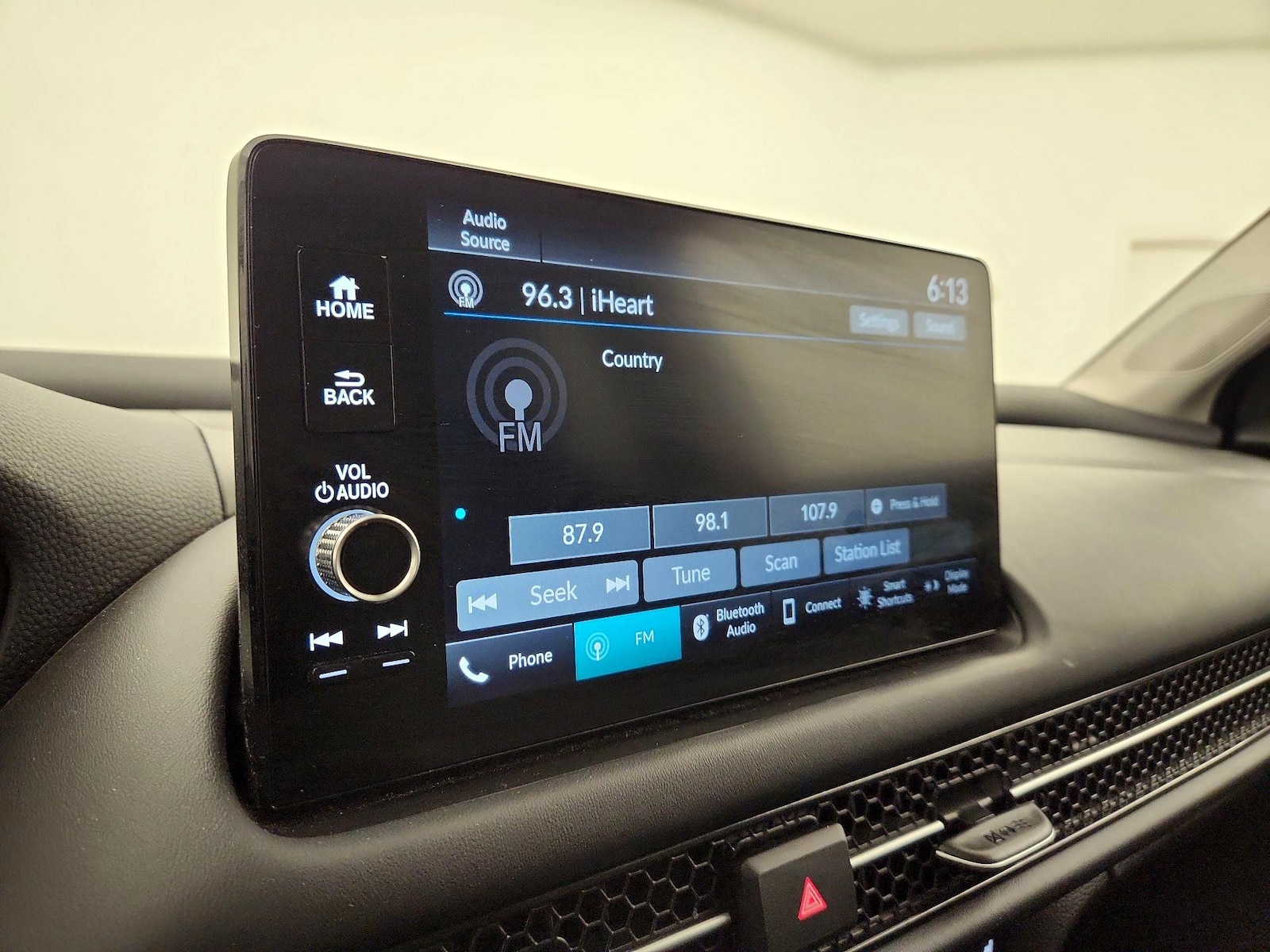 2025 Honda HR-V EX-L - Photo 16