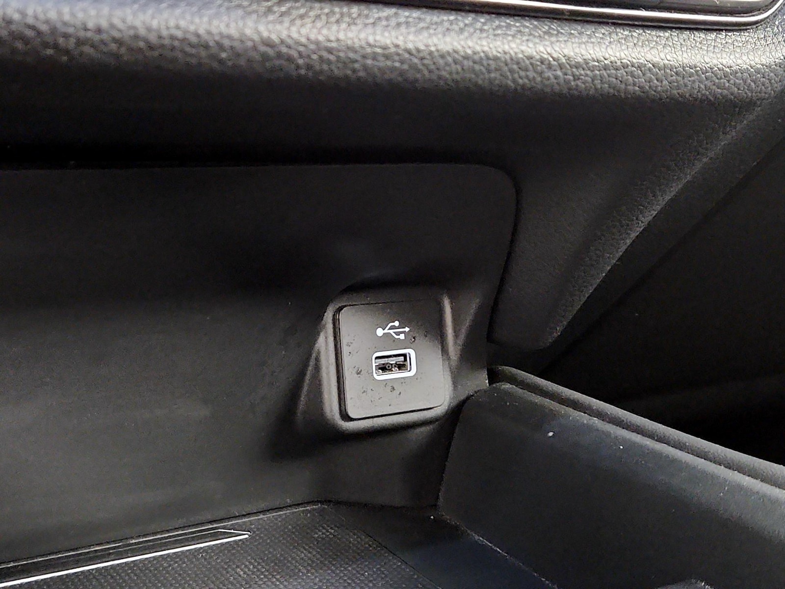 2025 Honda HR-V EX-L - Photo 19