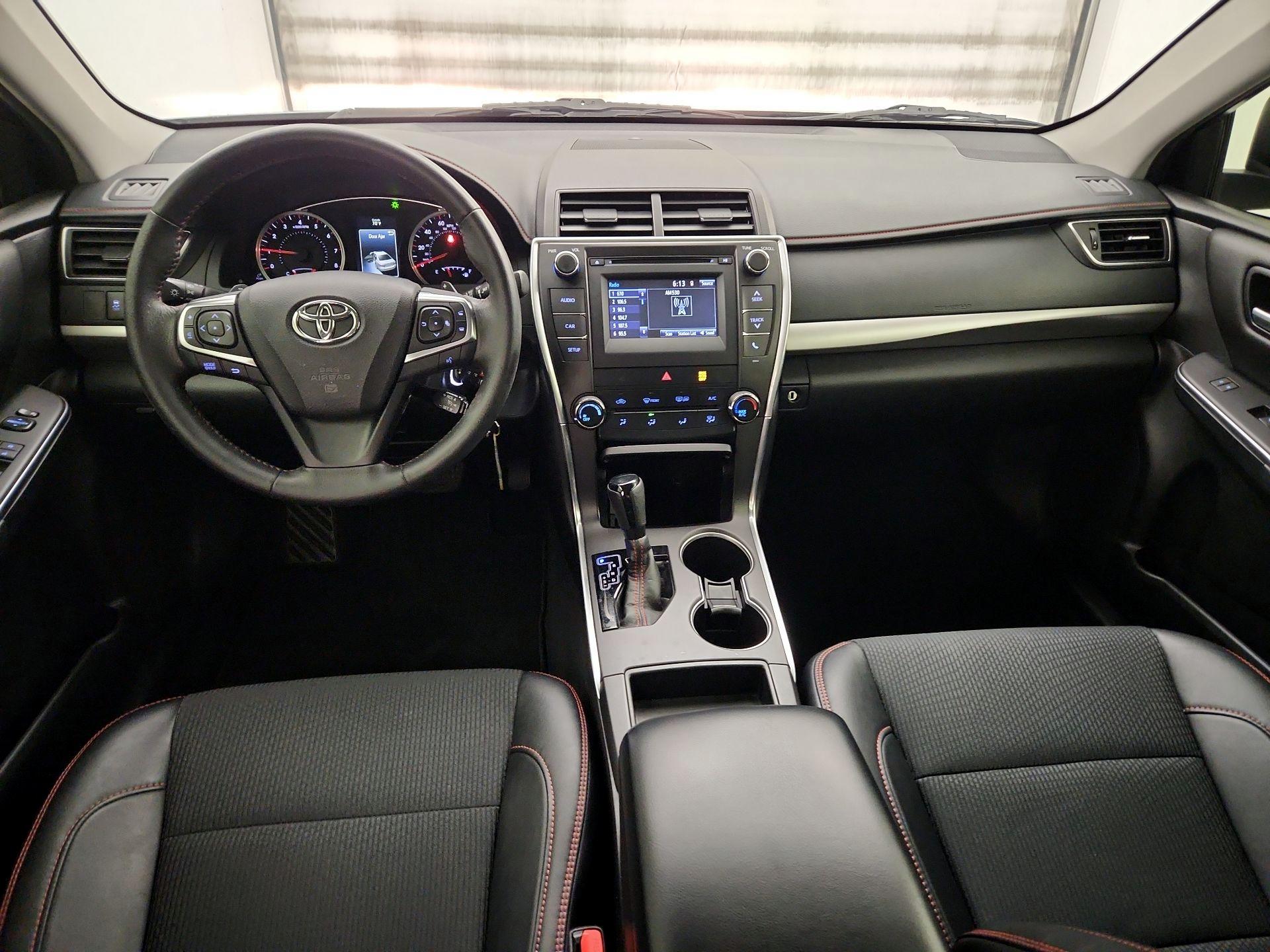 Thumbnail: 2017 Toyota Camry - 9