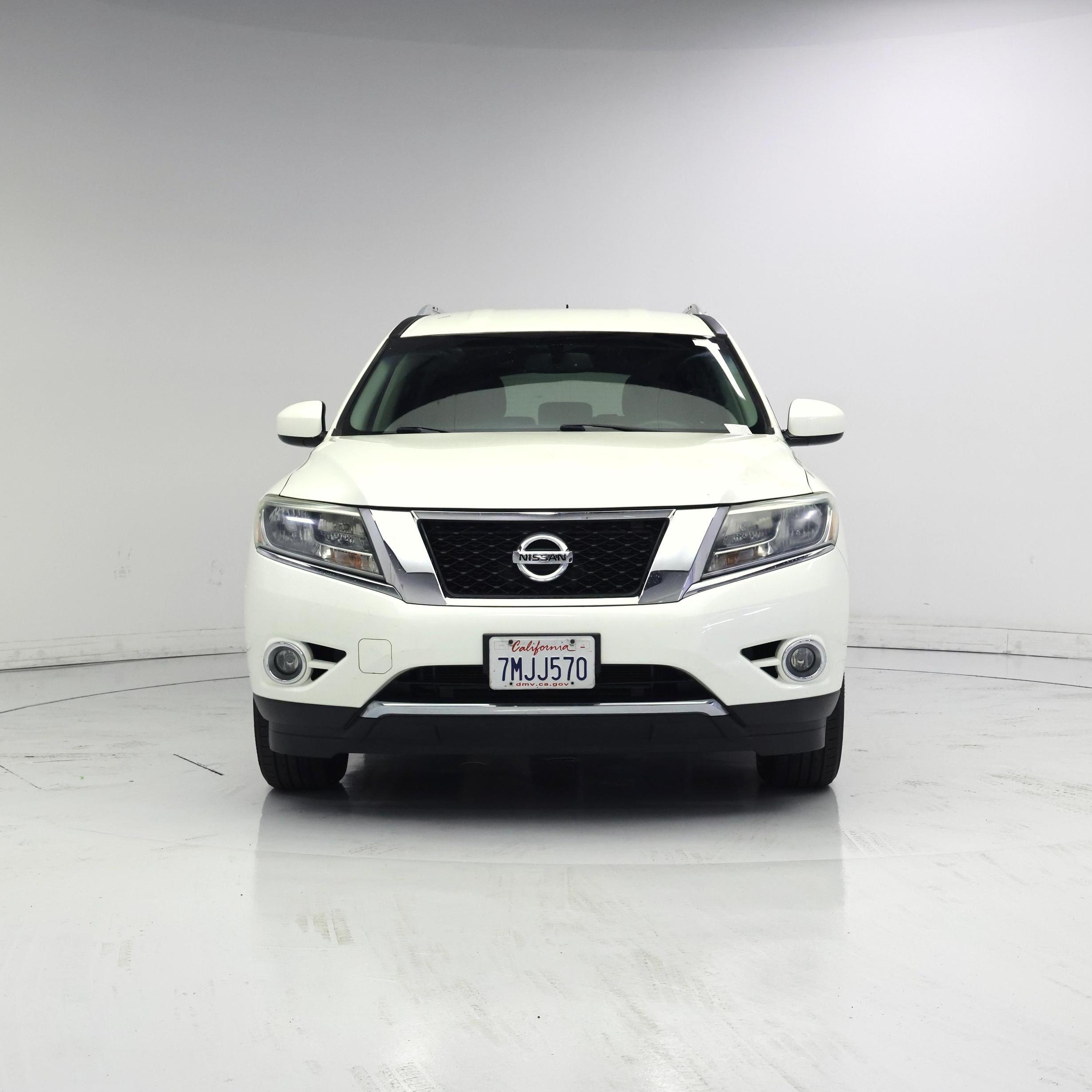 Thumbnail: 2015 Nissan Pathfinder - 5