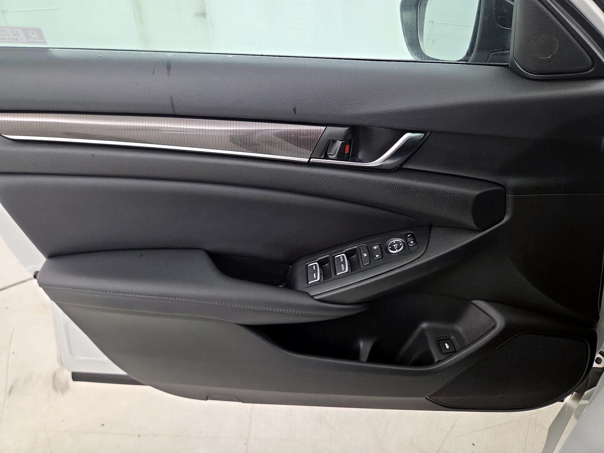 Thumbnail: 2022 Honda Accord - 12