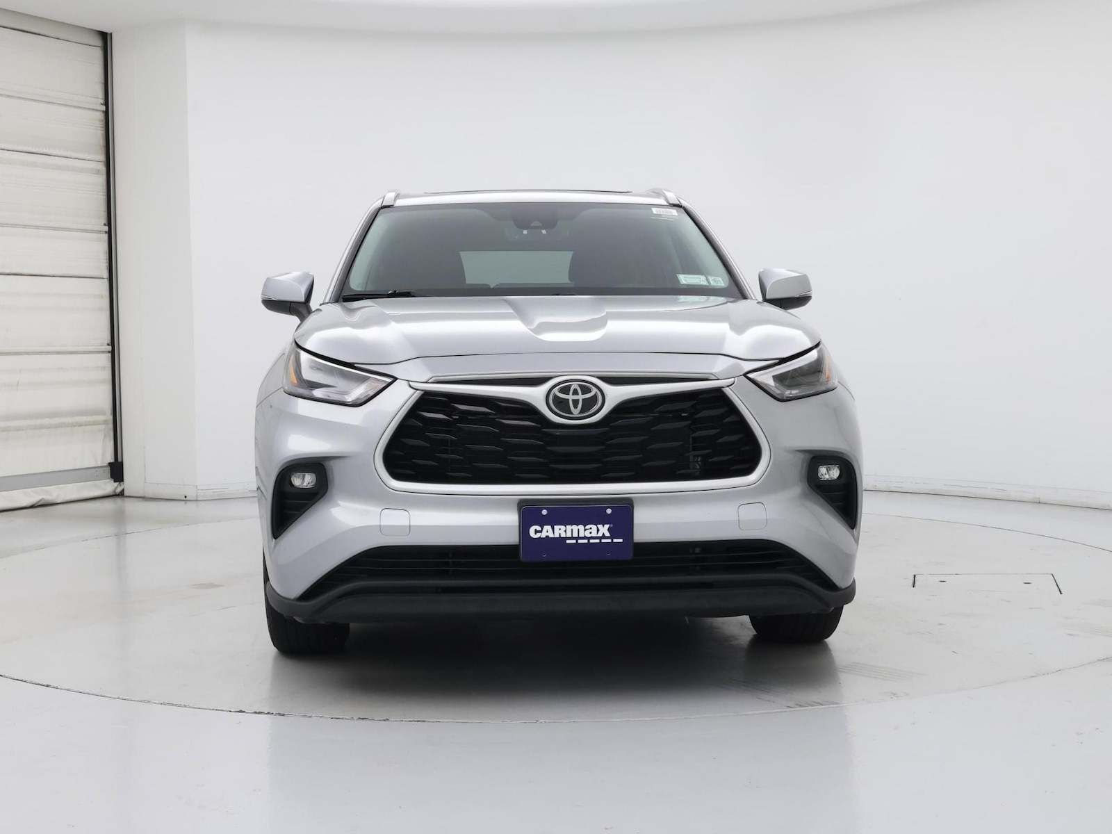 2022 Toyota Highlander XLE - Photo 6