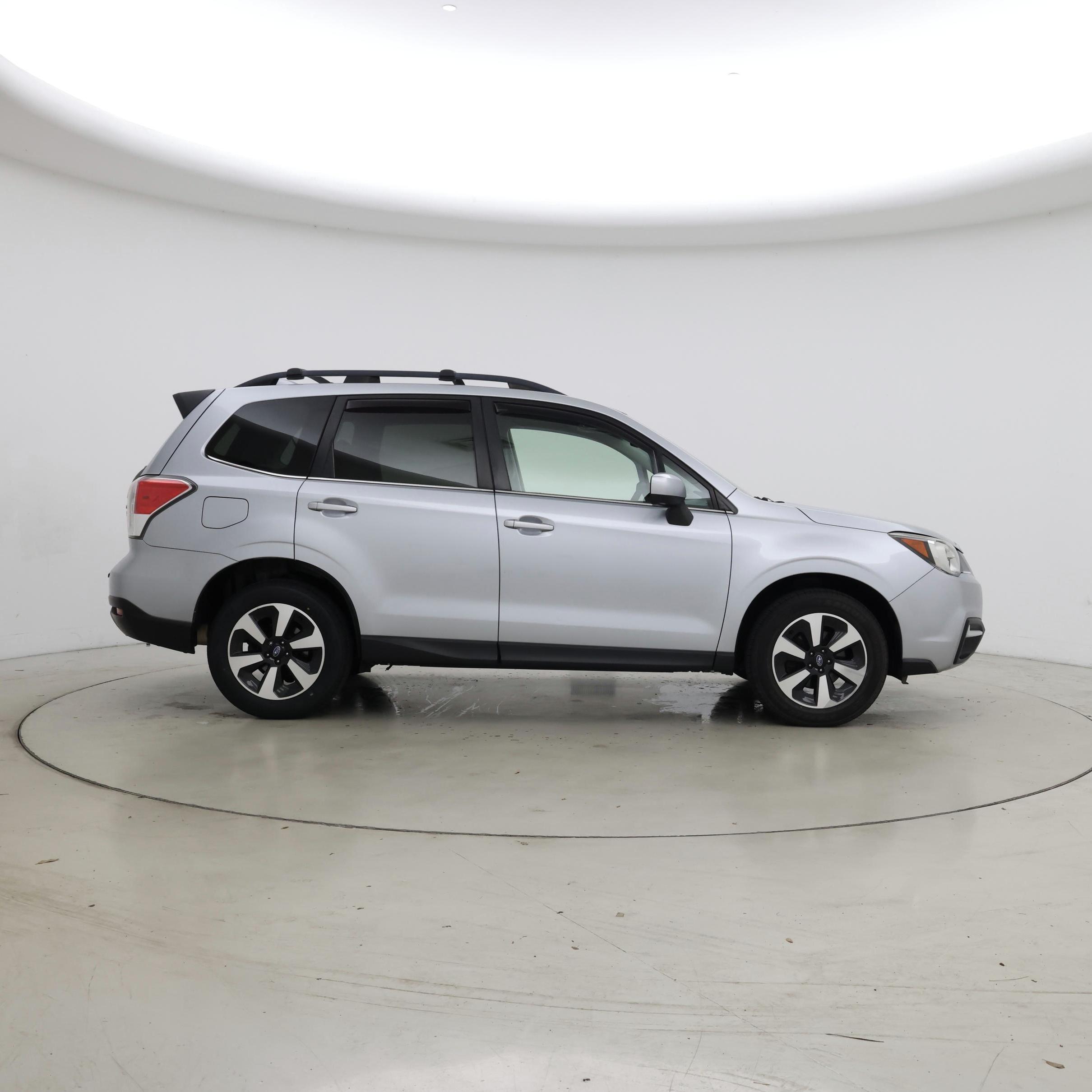 Thumbnail: 2017 Subaru Forester - 7