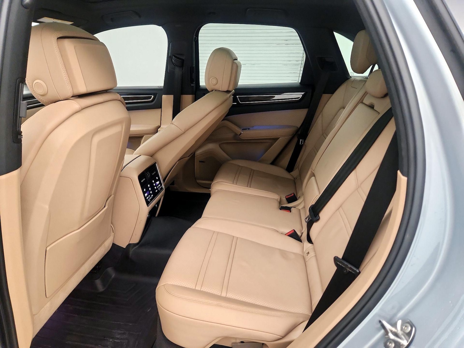 2020 Porsche Cayenne Base - Photo 22