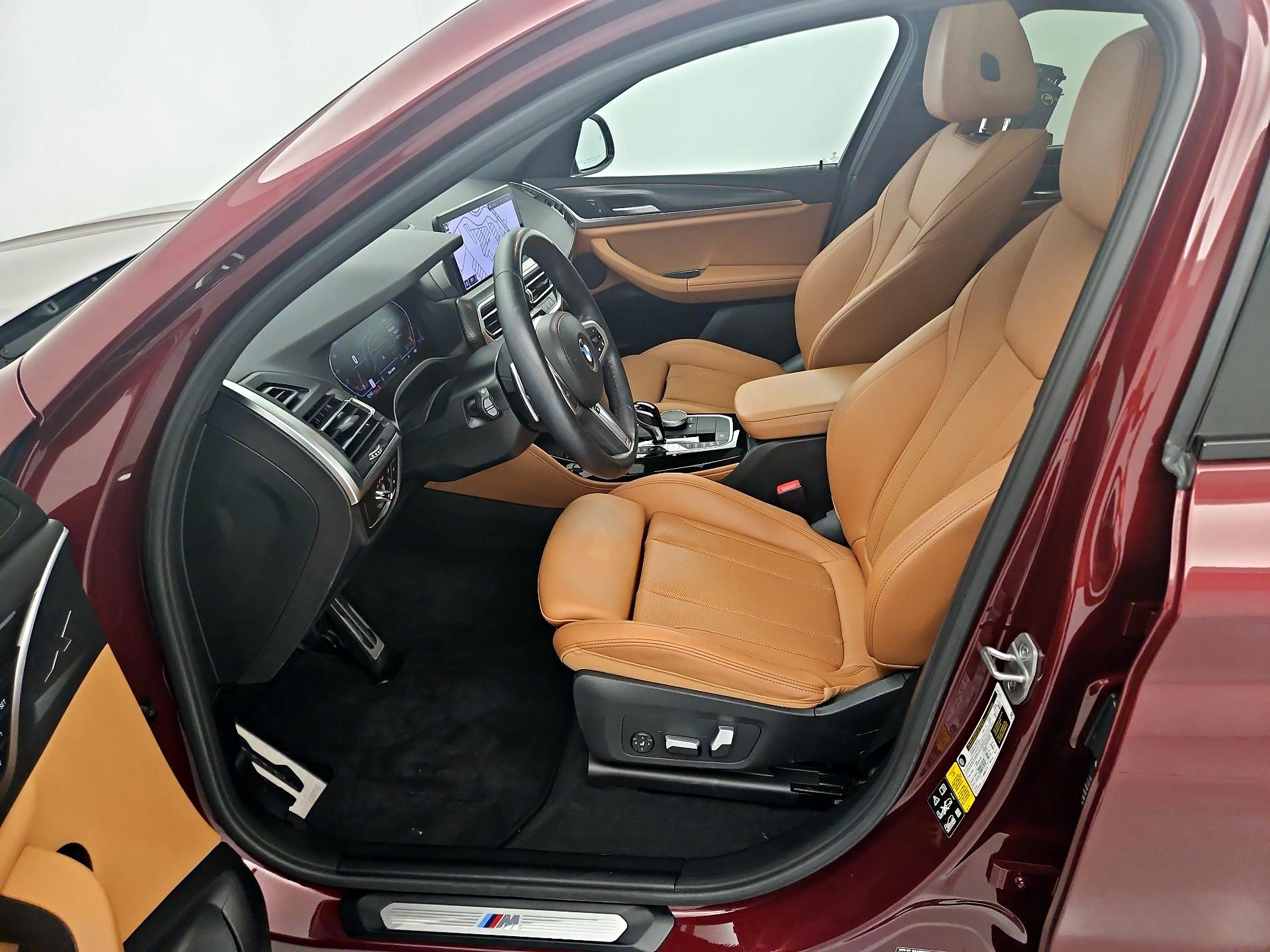 Thumbnail: 2023 BMW X4 - 11