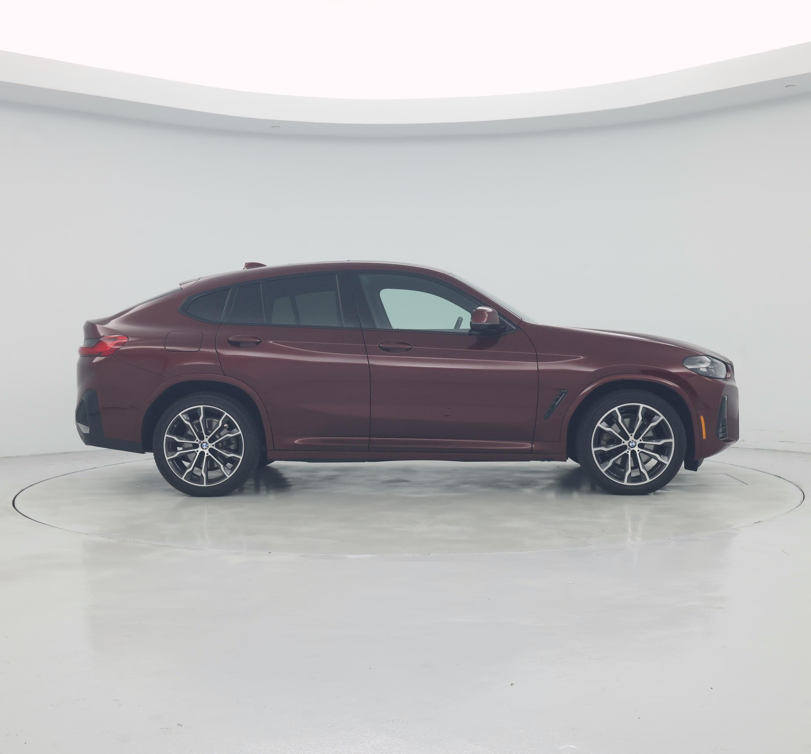 Thumbnail: 2023 BMW X4 - 7
