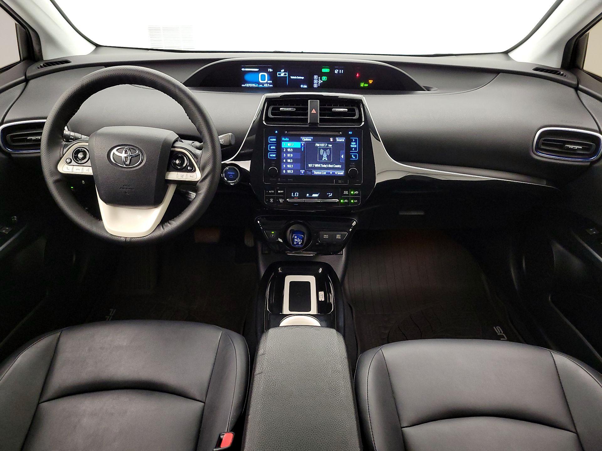 Thumbnail: 2016 Toyota Prius - 9