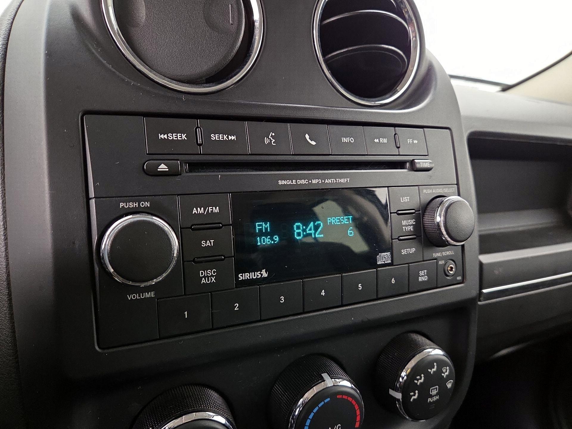 Thumbnail: 2014 Jeep Patriot - 13