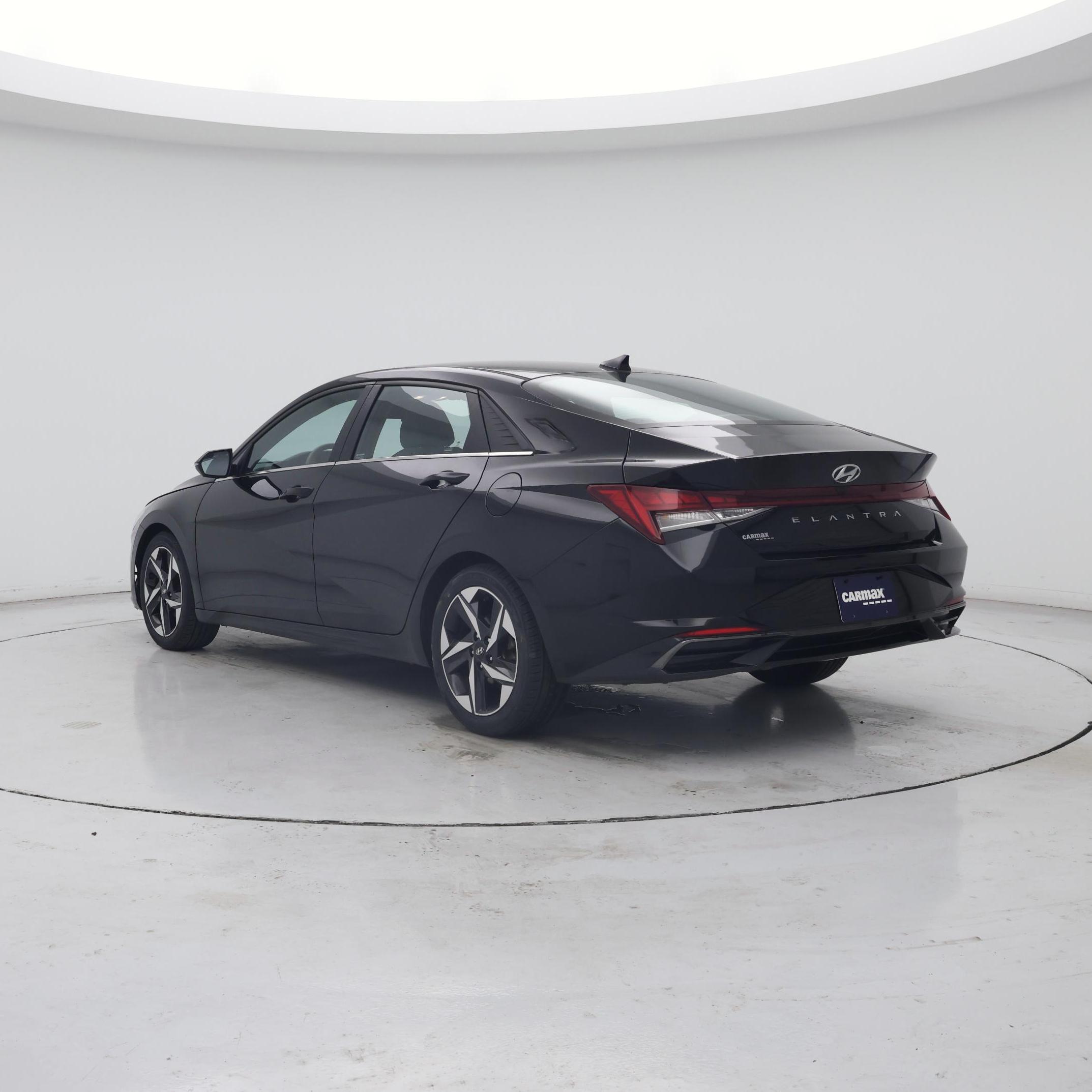 Thumbnail: 2021 Hyundai Elantra - 2