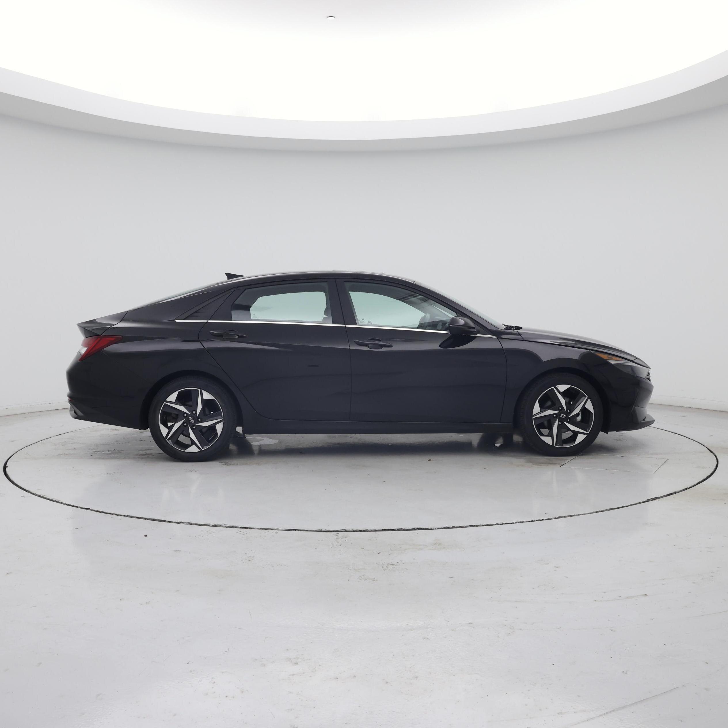 Thumbnail: 2021 Hyundai Elantra - 7