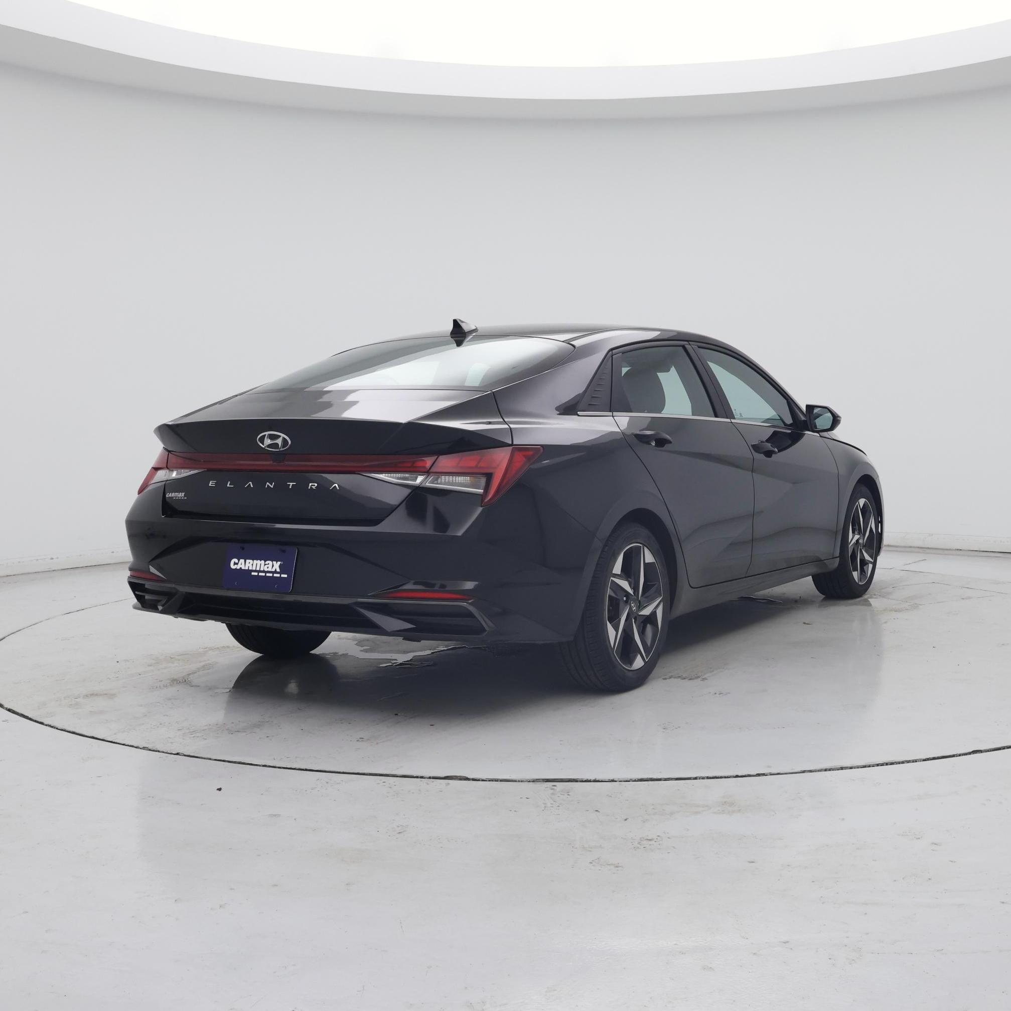 Thumbnail: 2021 Hyundai Elantra - 8
