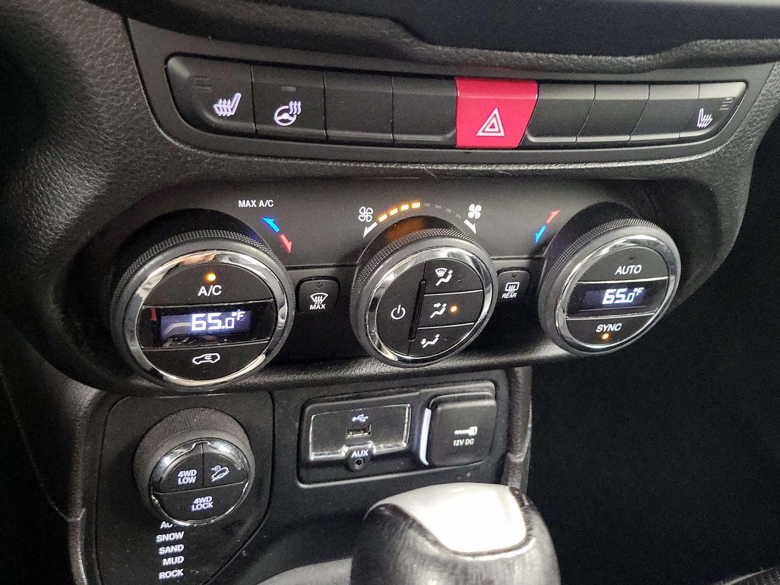 2017 Jeep Renegade Deserthawk - Photo 17