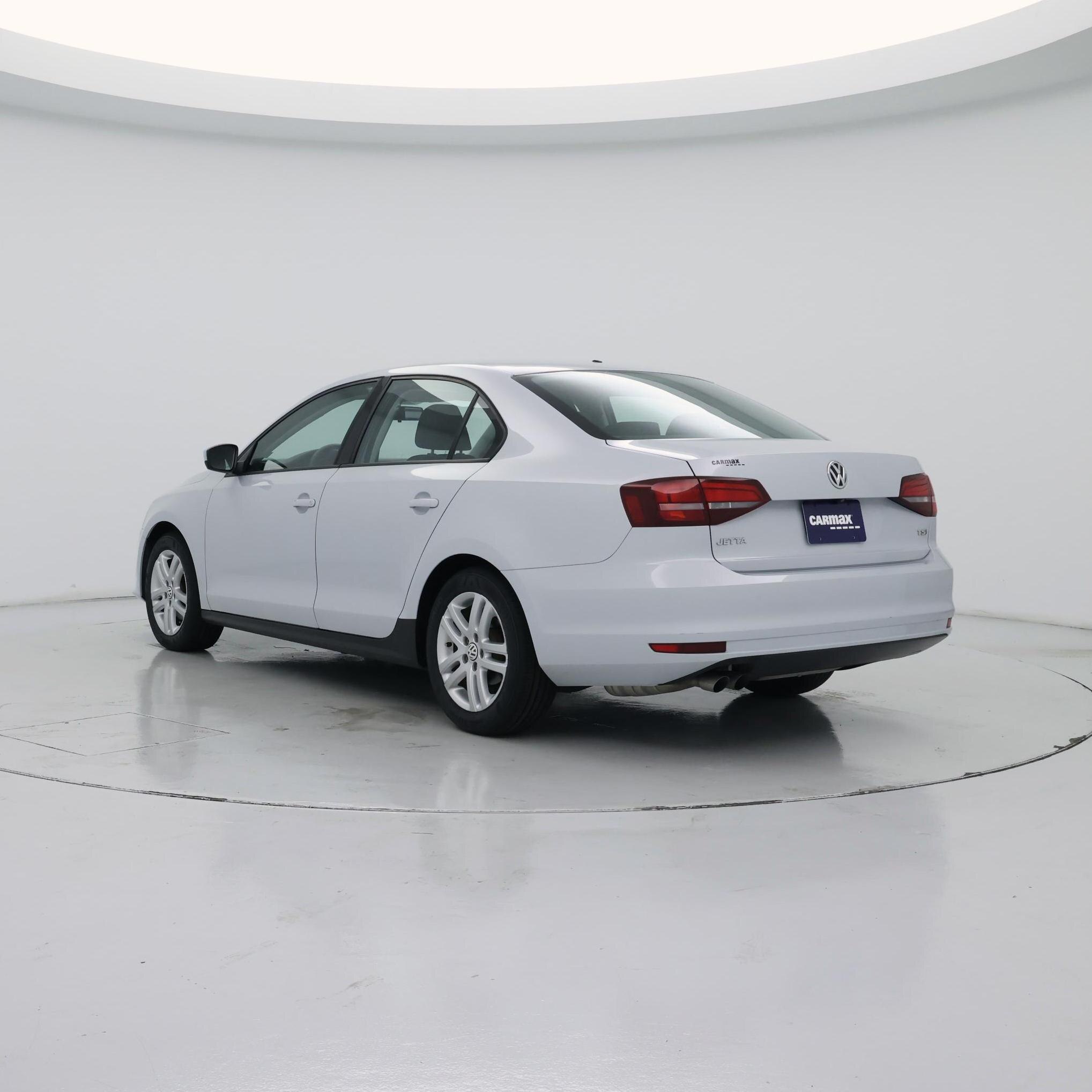 Thumbnail: 2018 Volkswagen Jetta - 2