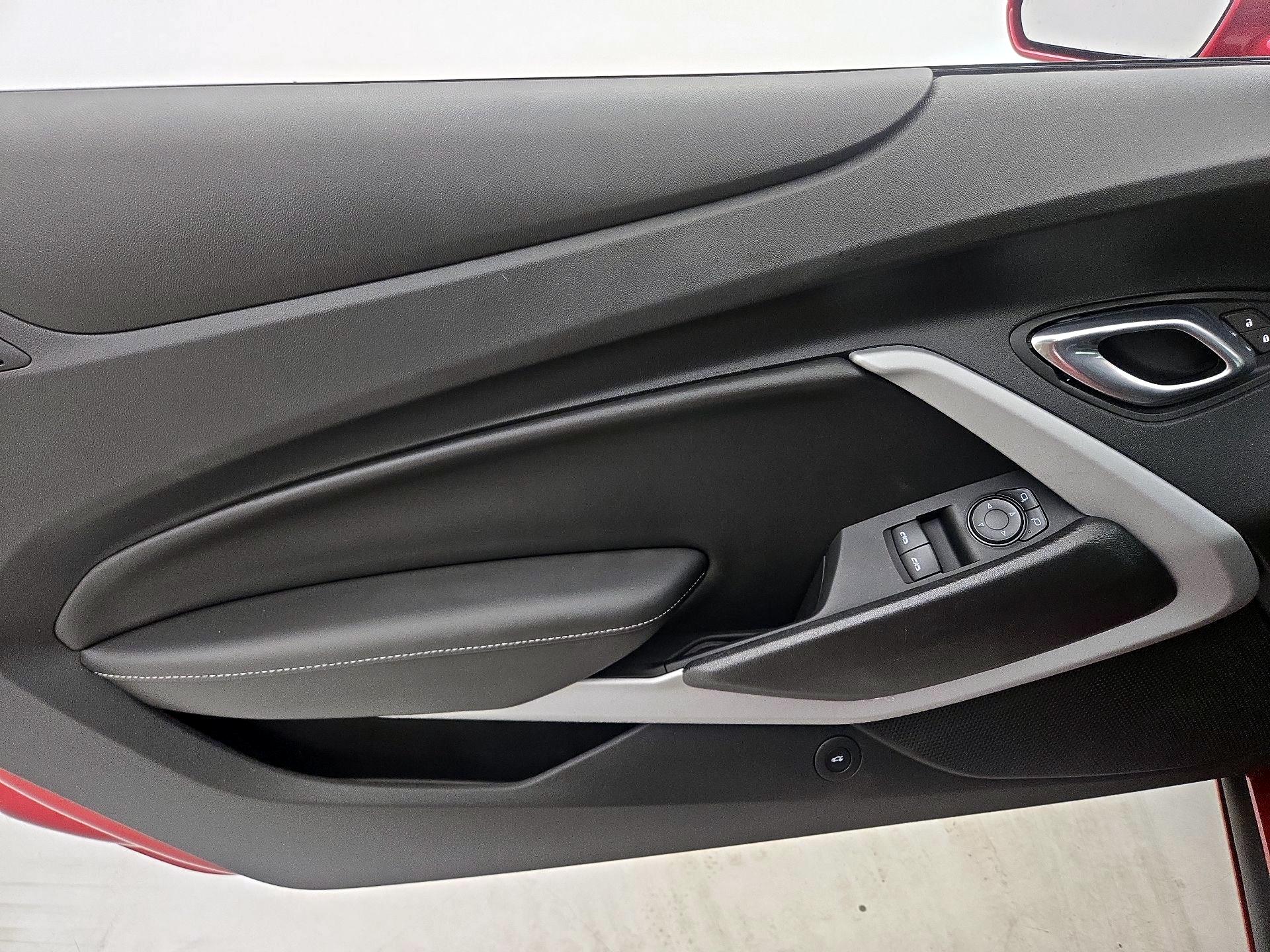 Thumbnail: 2021 Chevrolet Camaro - 12