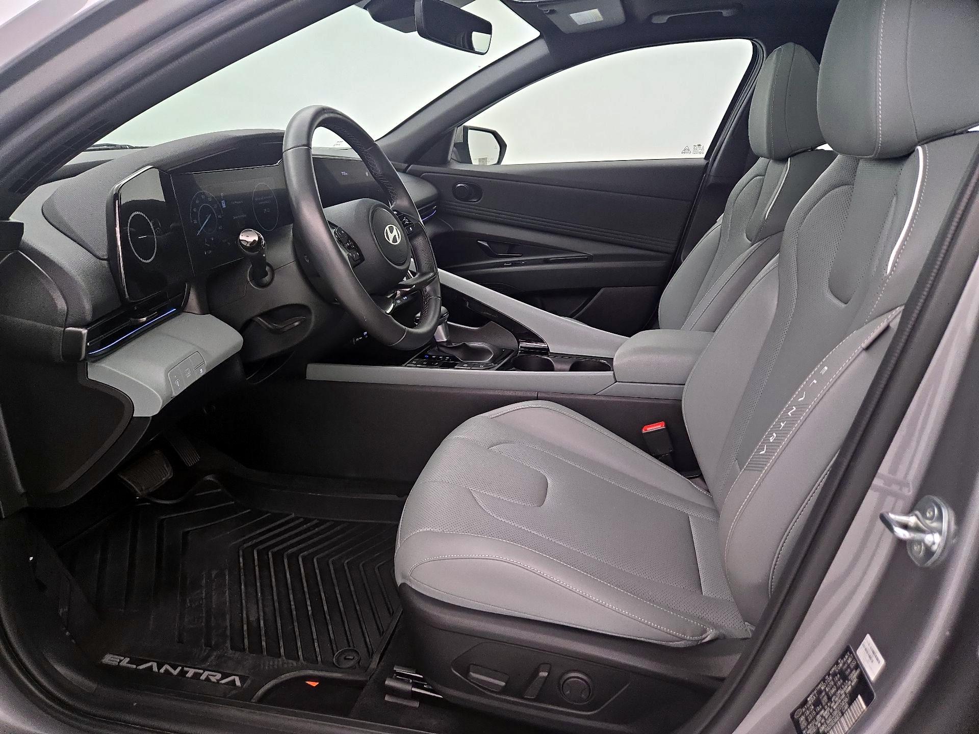 Thumbnail: 2024 Hyundai Elantra - 11