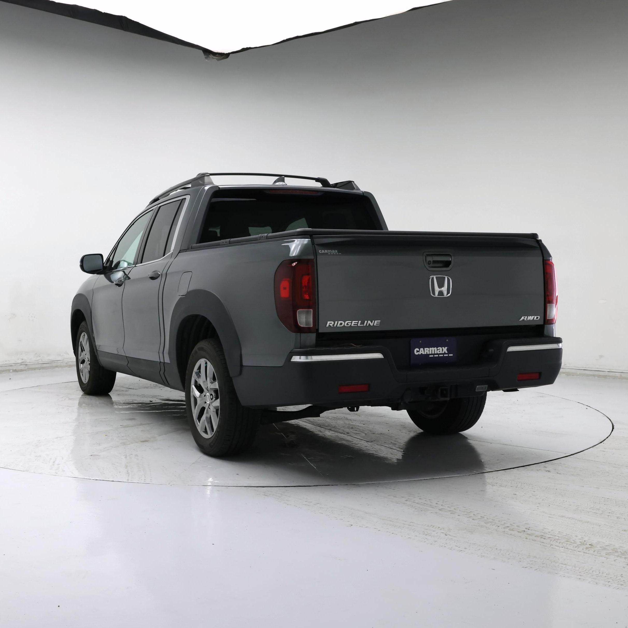 Thumbnail: 2017 Honda Ridgeline - 2