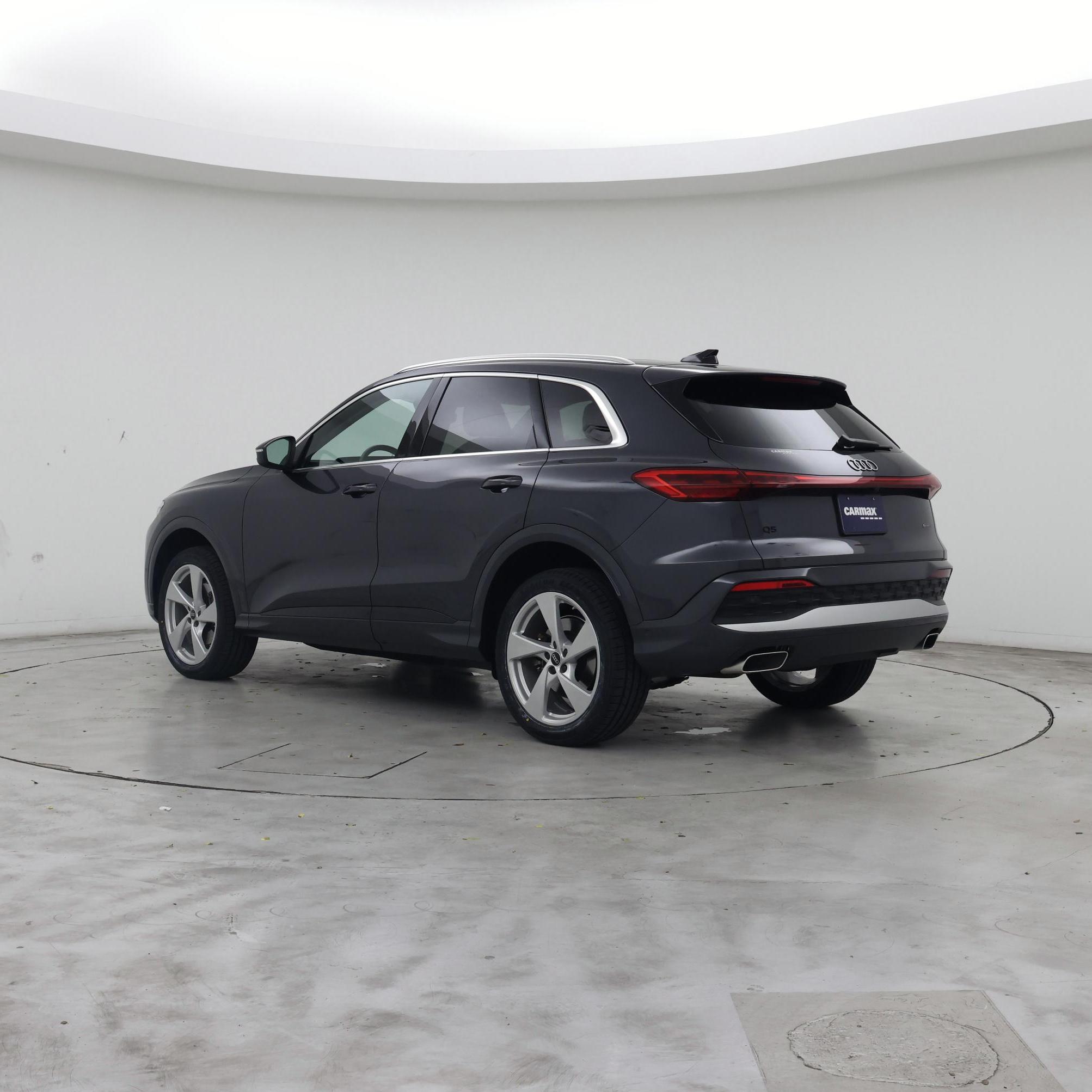 Thumbnail: 2025 Audi Q5 - 2