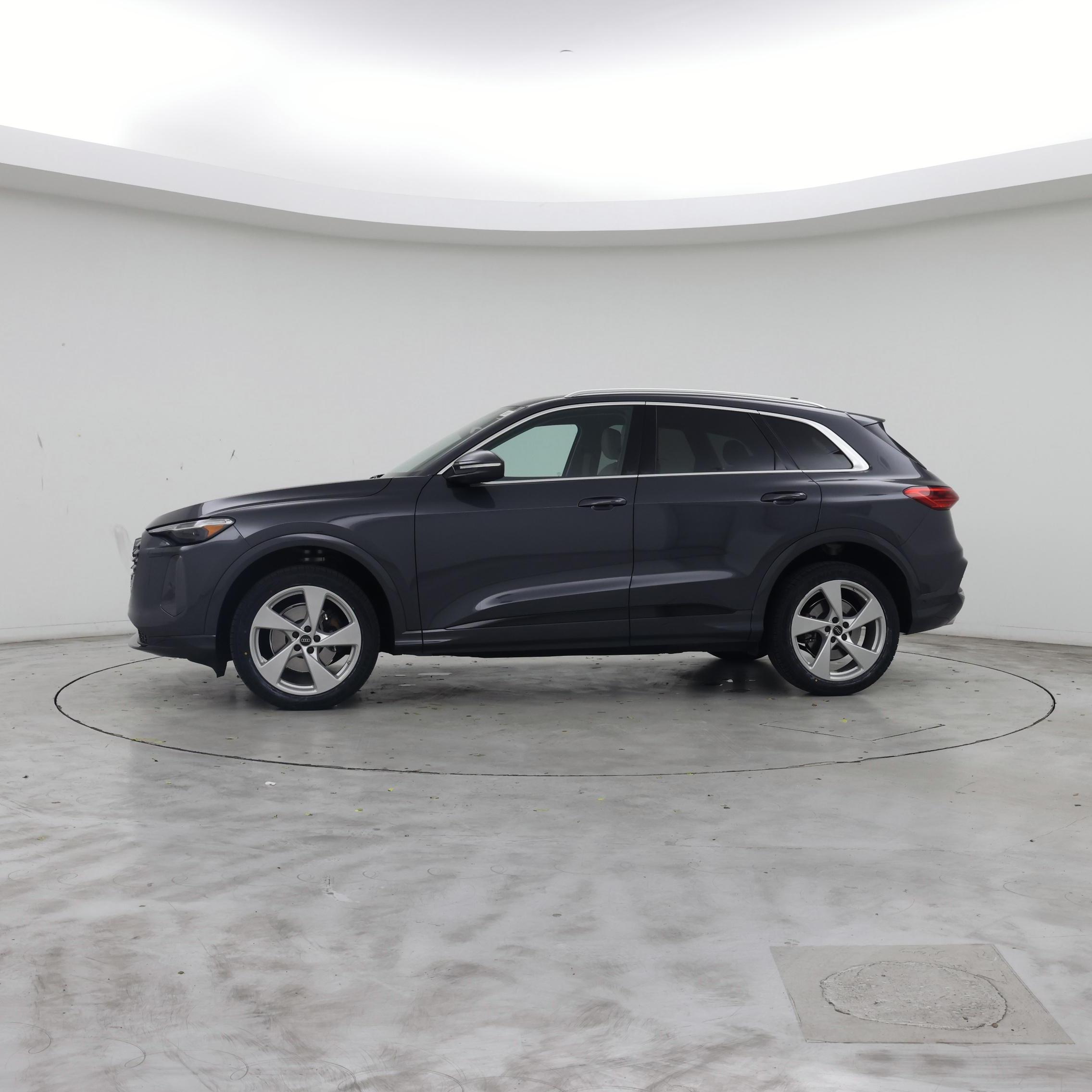 Thumbnail: 2025 Audi Q5 - 3