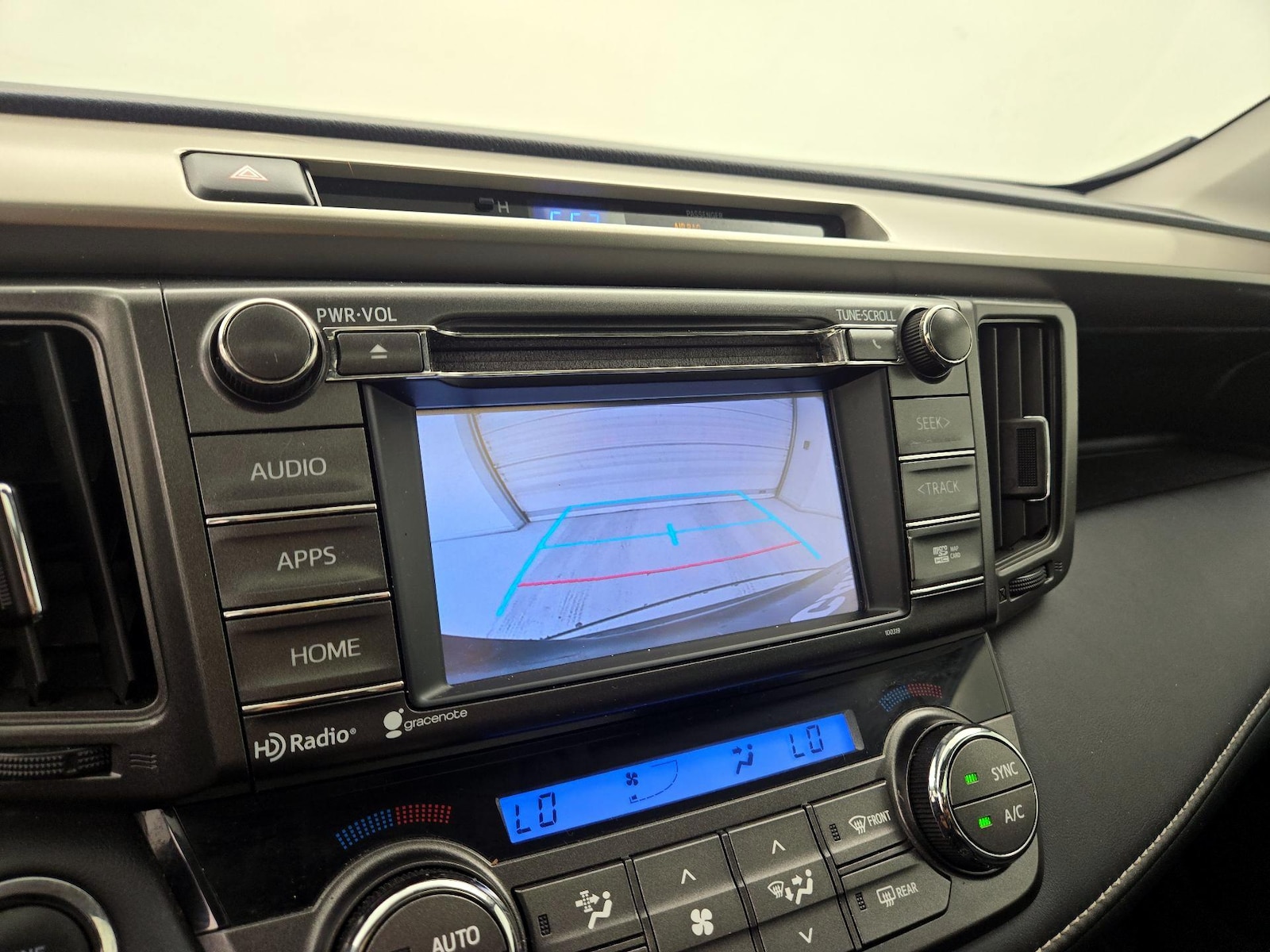 2015 Toyota RAV4 Limited - Photo 15