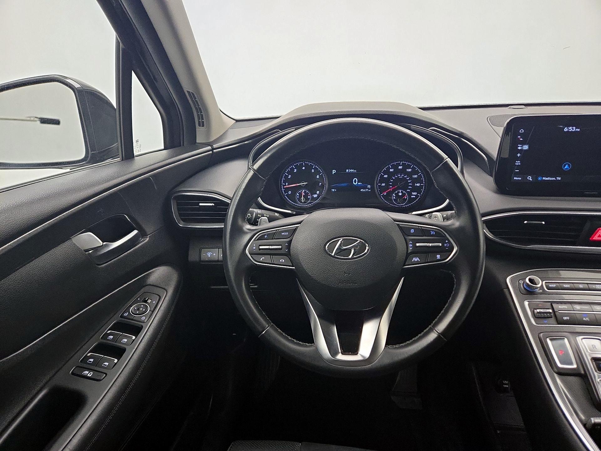 Thumbnail: 2023 Hyundai Santa Fe - 10