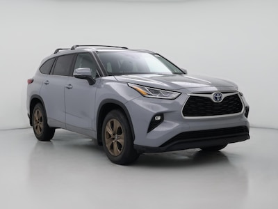 2022 Toyota Highlander Hybrid XLE Bronze