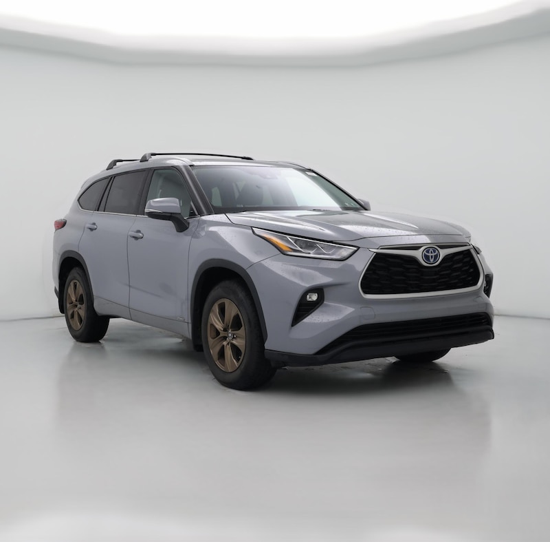 2022 Toyota Highlander Hybrid XLE Bronze