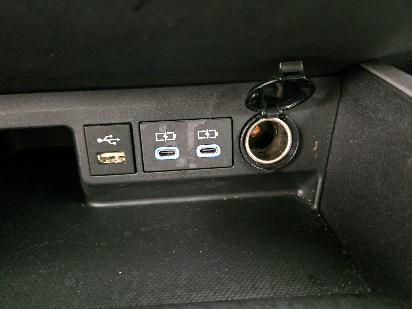 2022 Toyota Highlander Bronze Edition - Photo 18