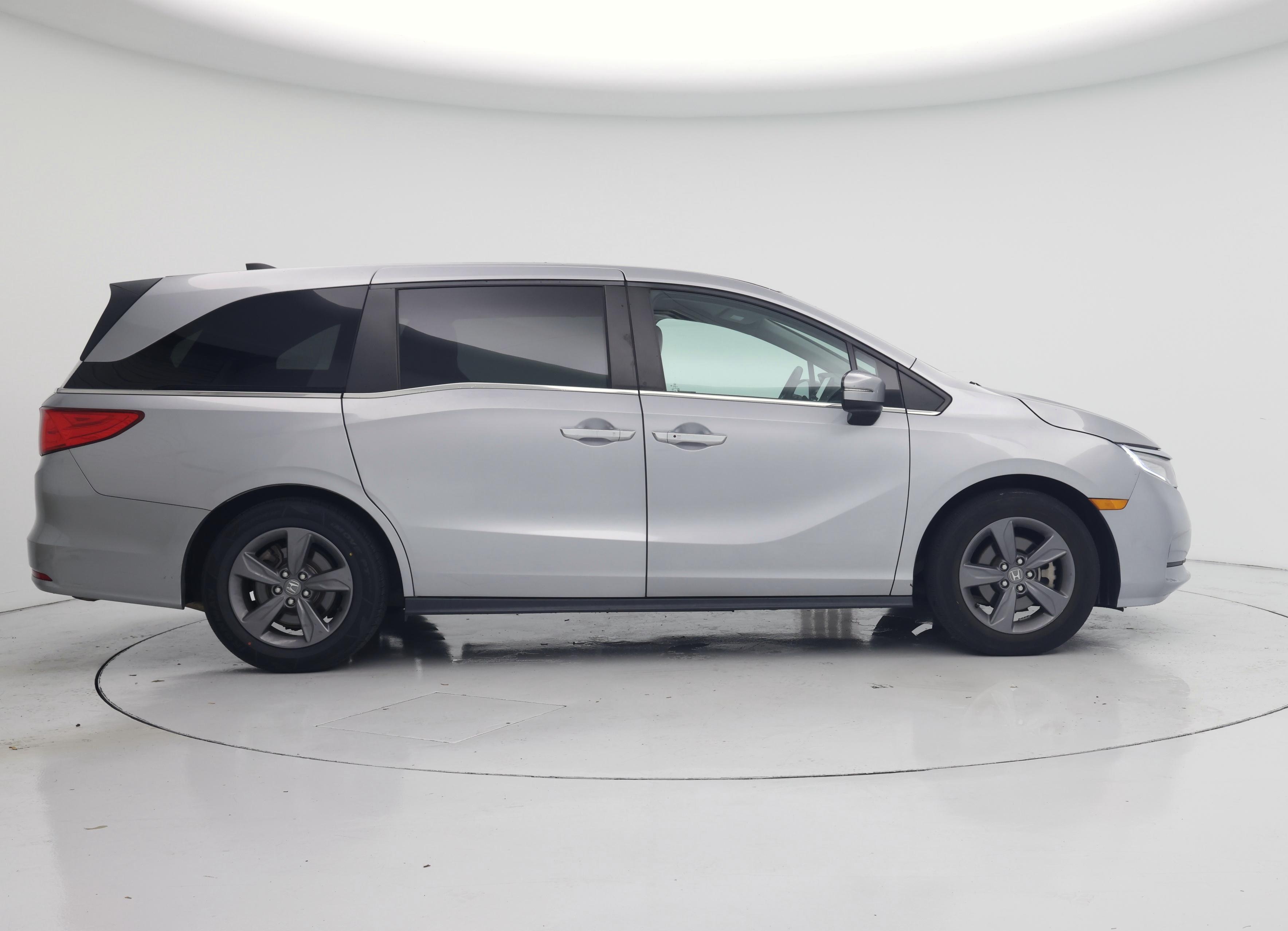 Thumbnail: 2021 Honda Odyssey - 7