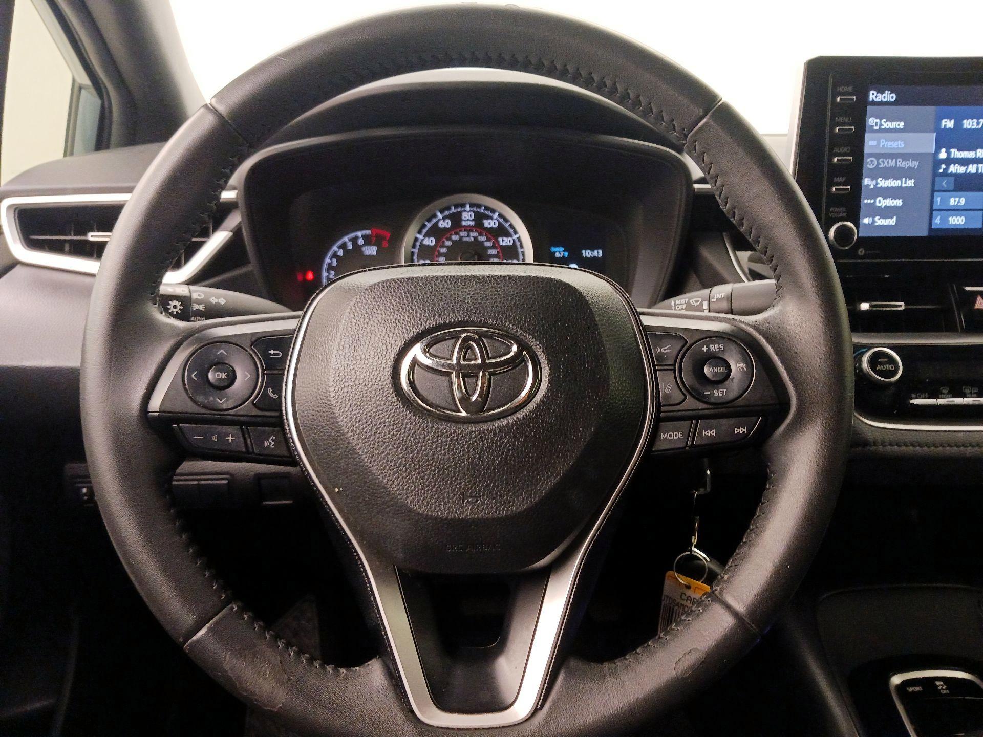 Thumbnail: 2021 Toyota Corolla - 10