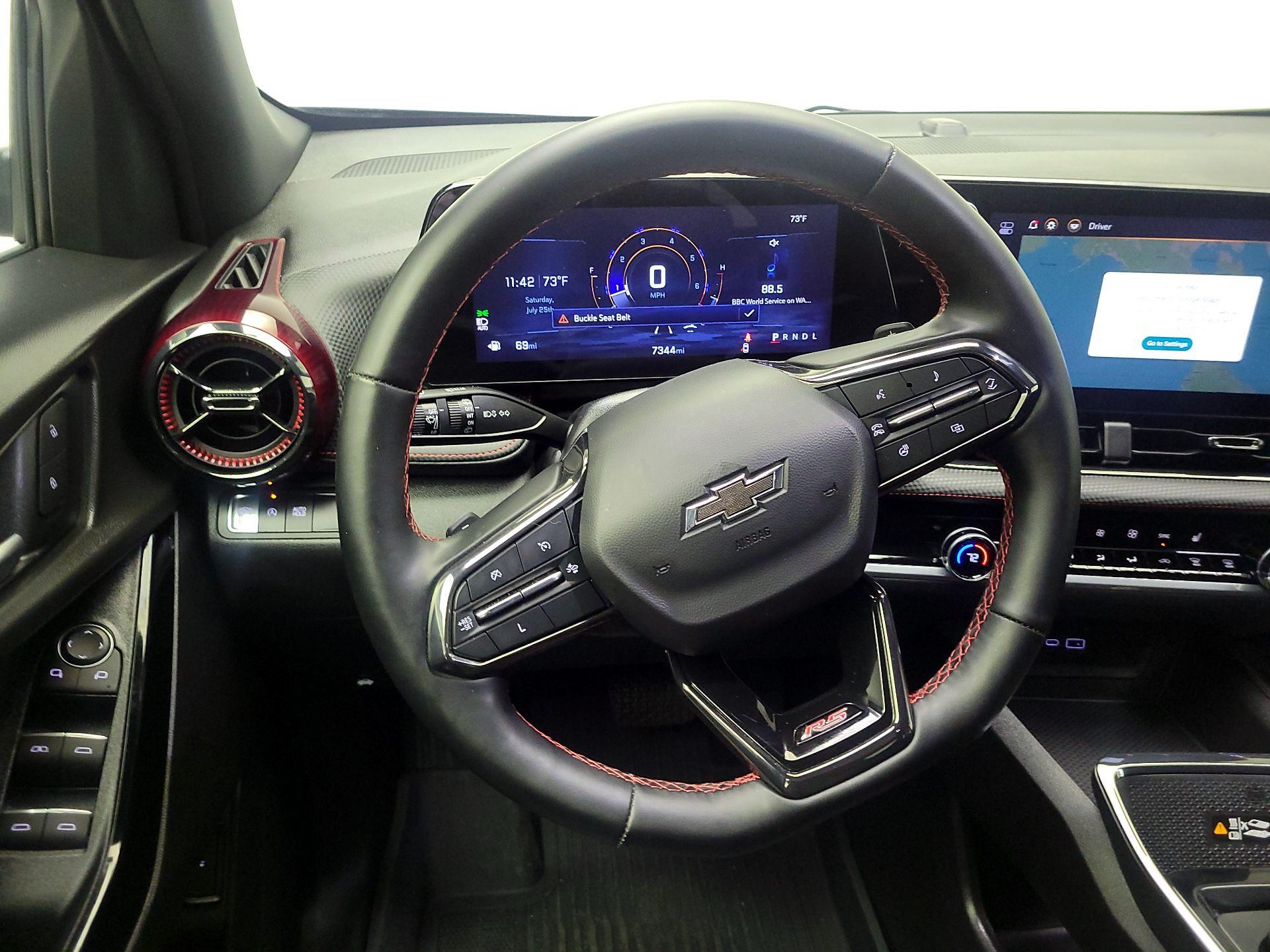 Thumbnail: 2025 Chevrolet Equinox - 10