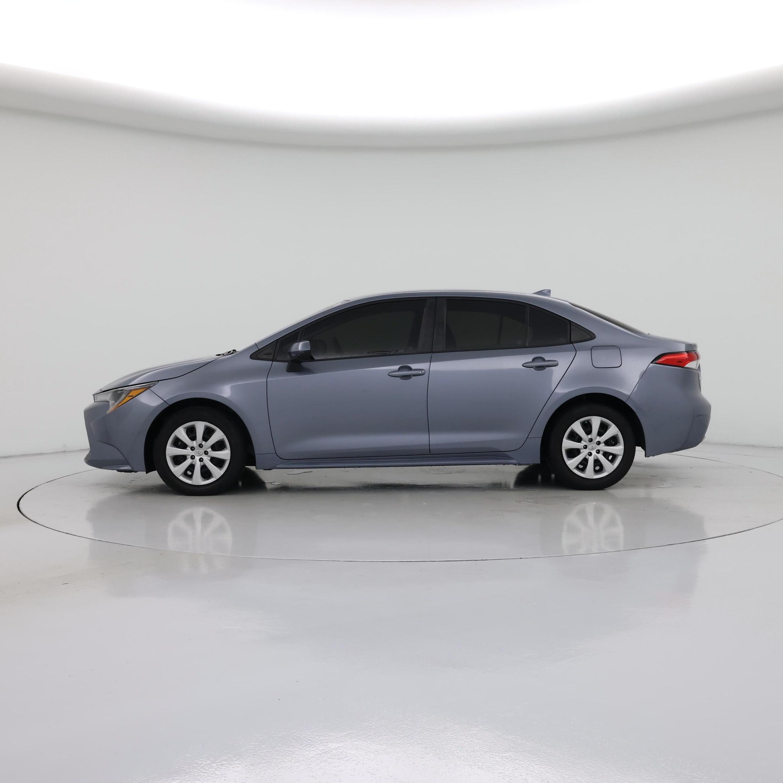 Thumbnail: 2022 Toyota Corolla - 3