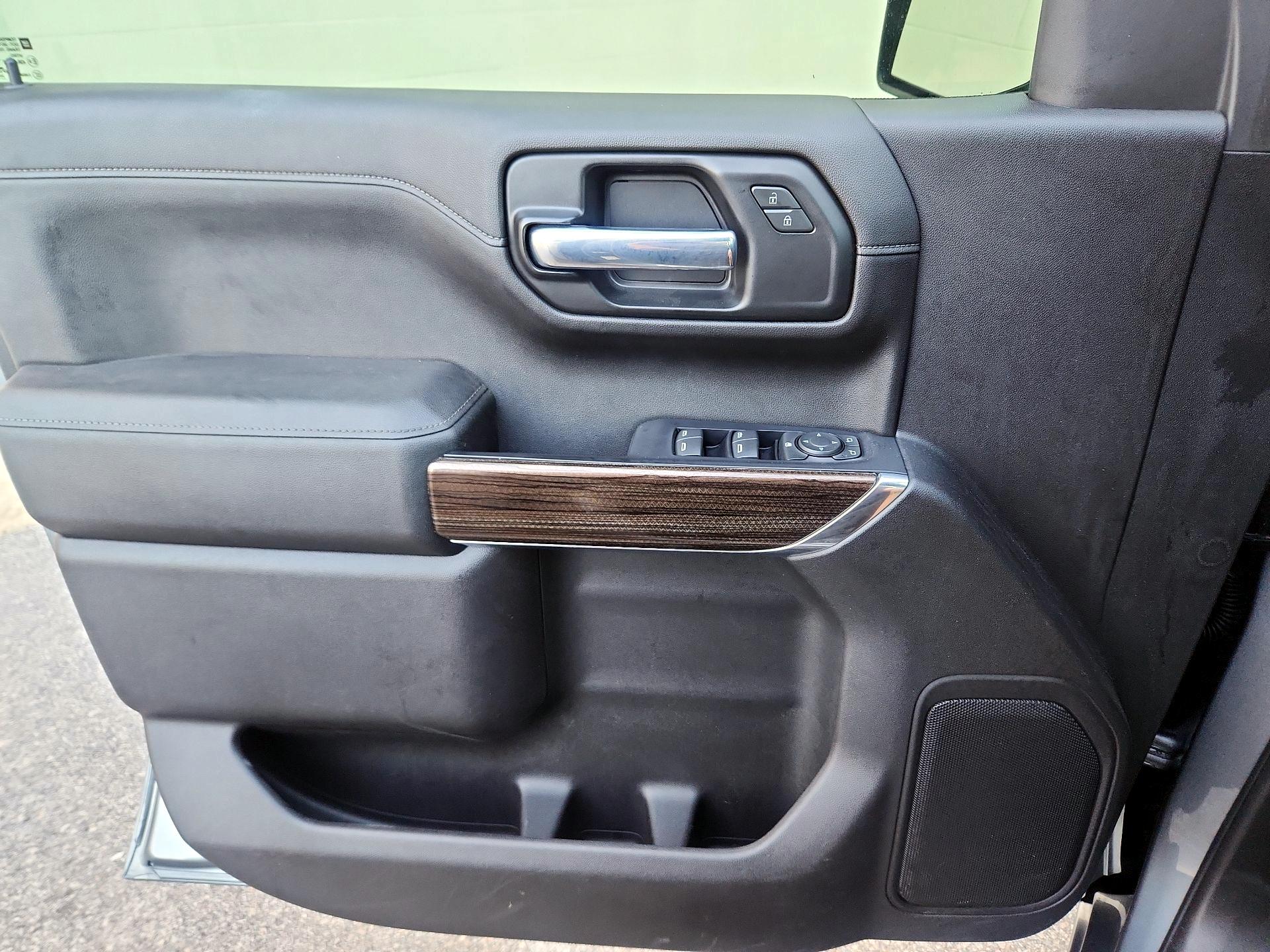 Thumbnail: 2020 Chevrolet Silverado 1500 - 10