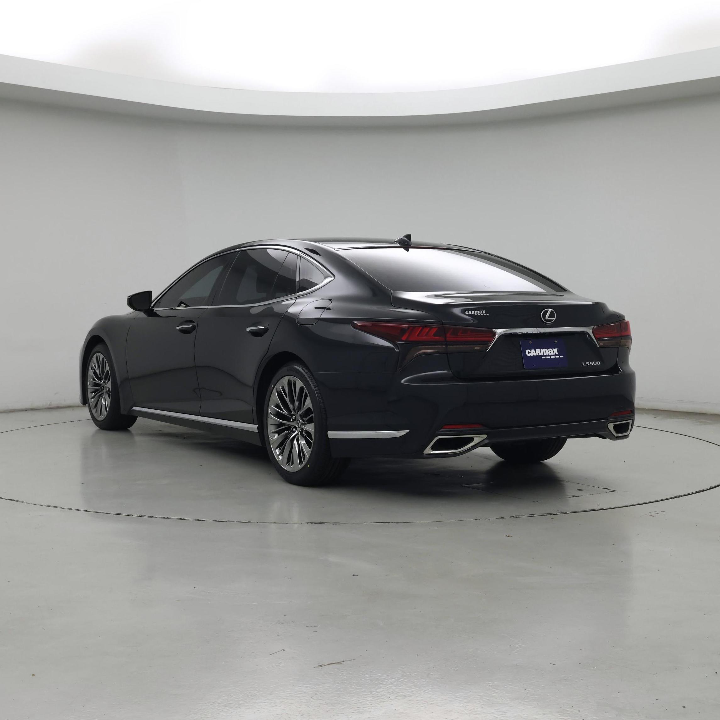 Thumbnail: 2021 Lexus LS - 2