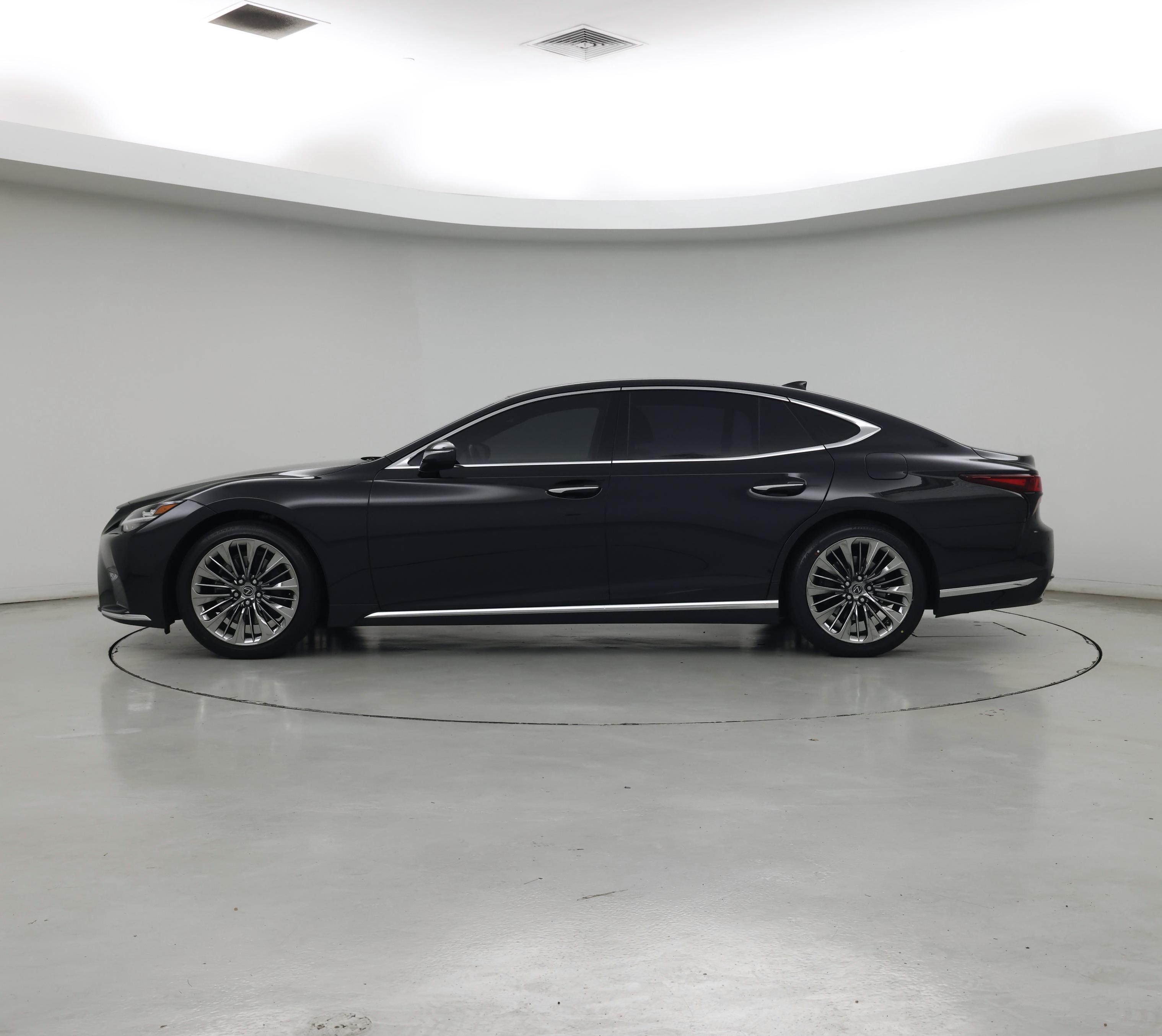 Thumbnail: 2021 Lexus LS - 3