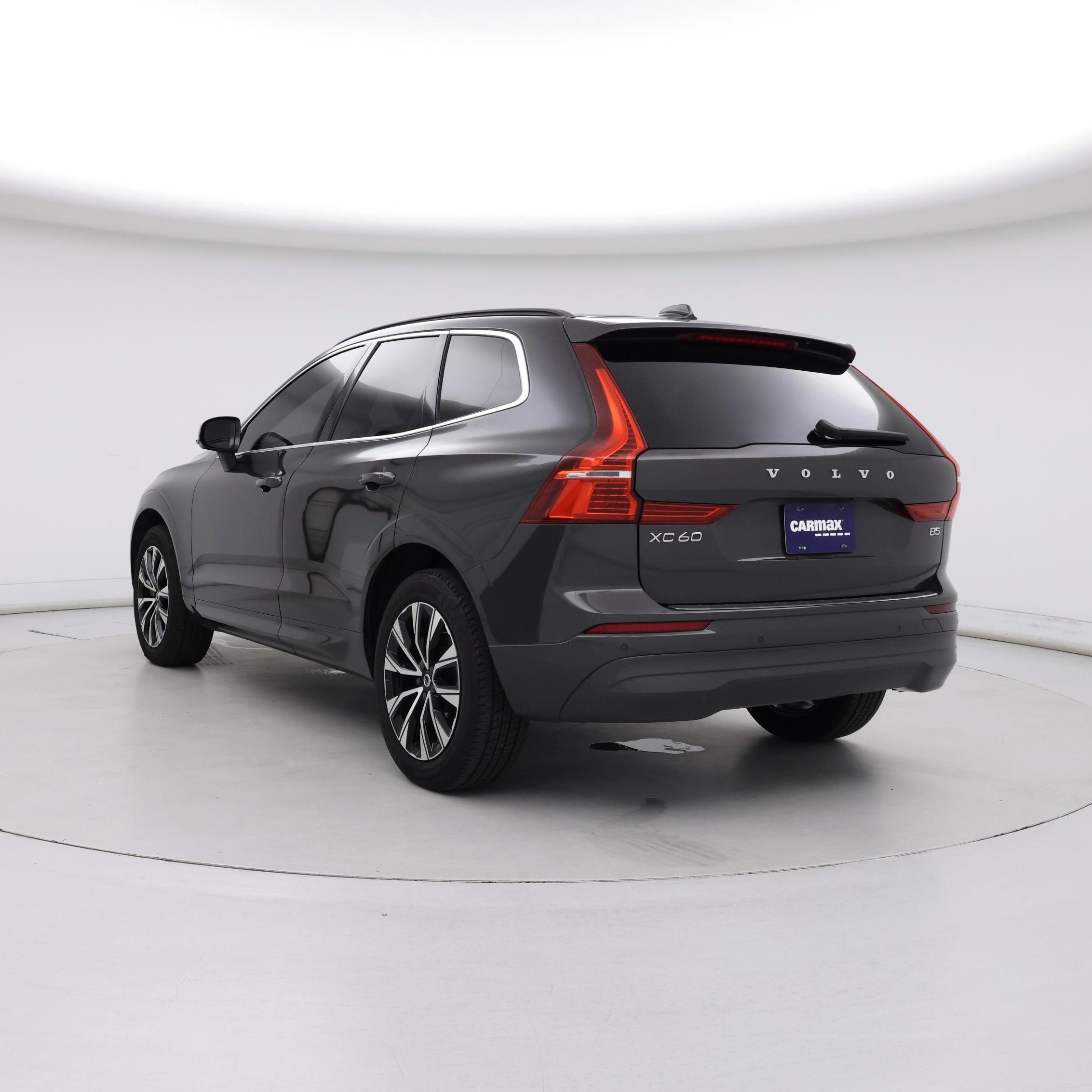 Thumbnail: 2023 Volvo XC60 - 2