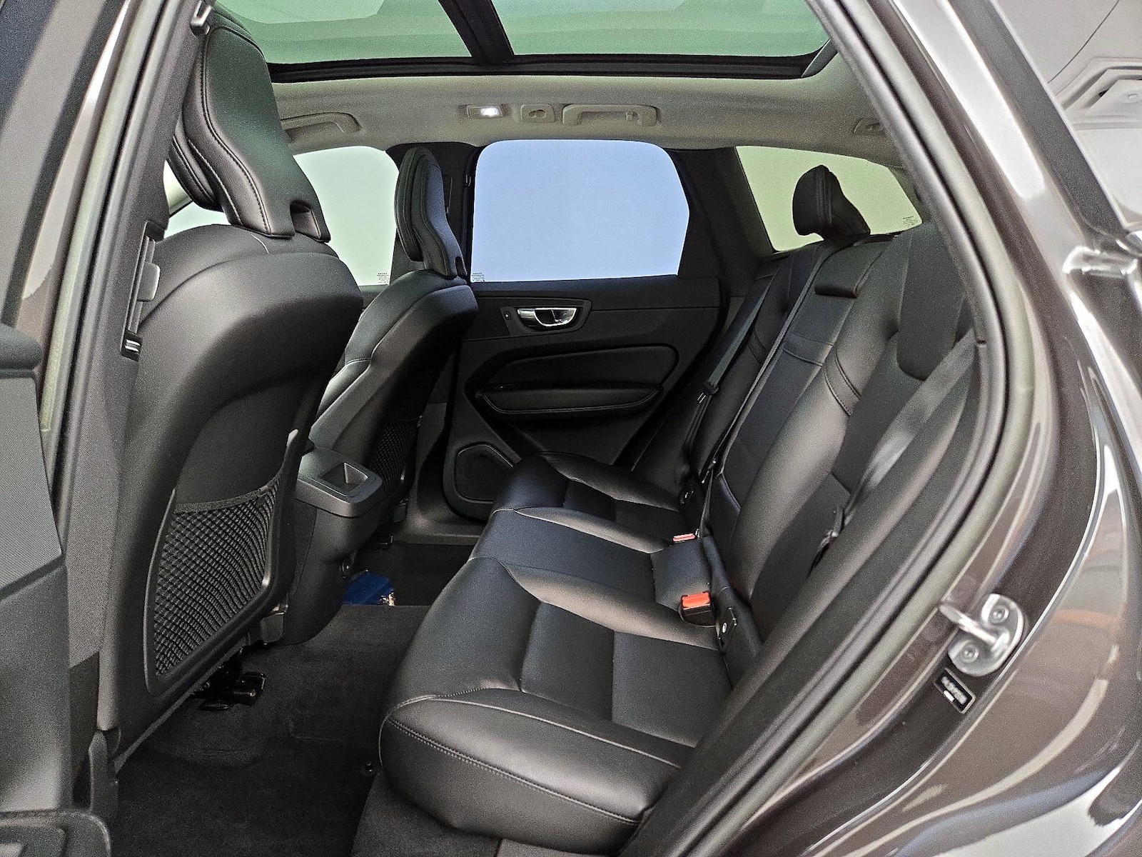 2023 Volvo XC60 Core - Photo 21