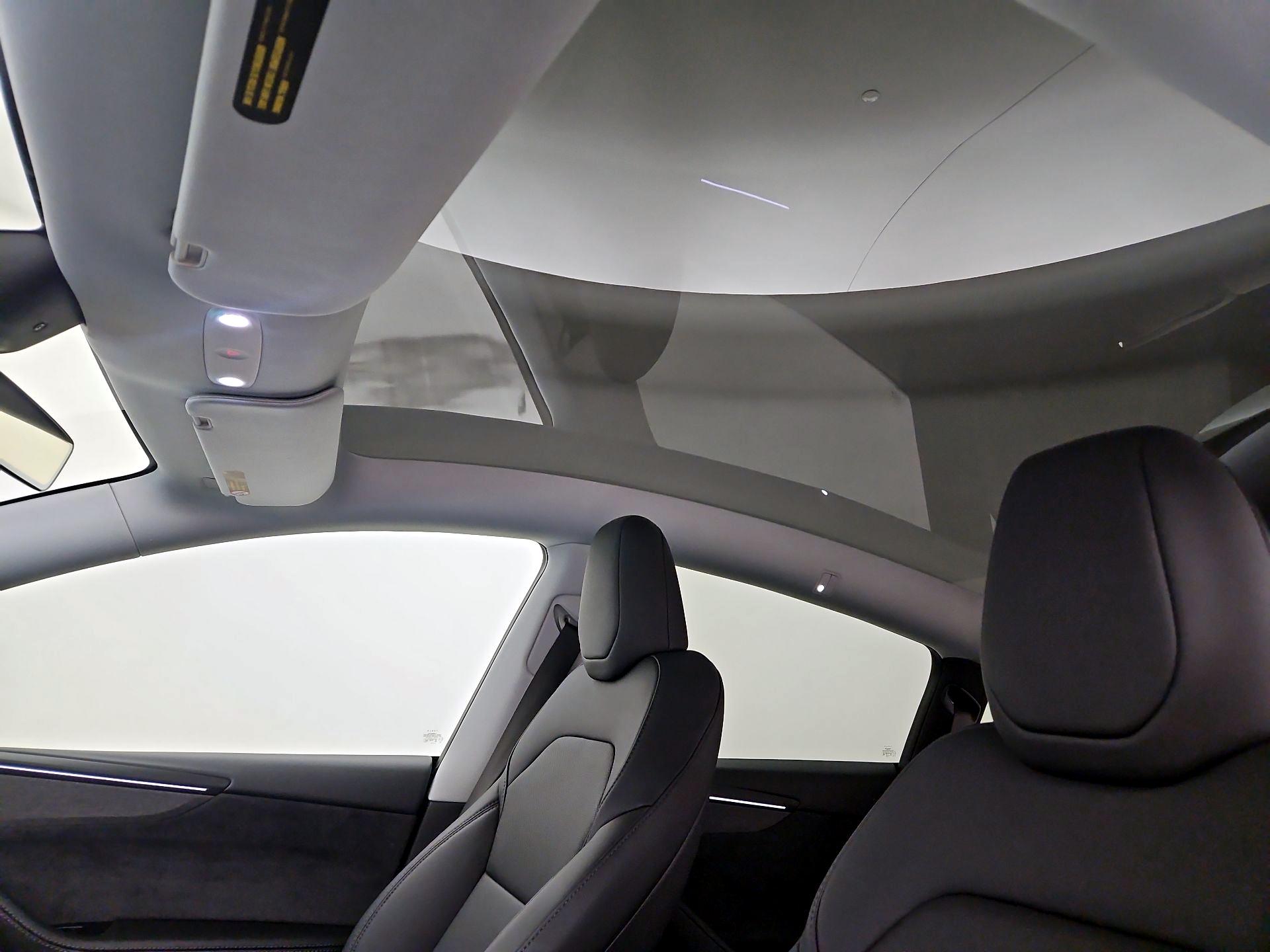 Thumbnail: 2026 Tesla Model Y - 18