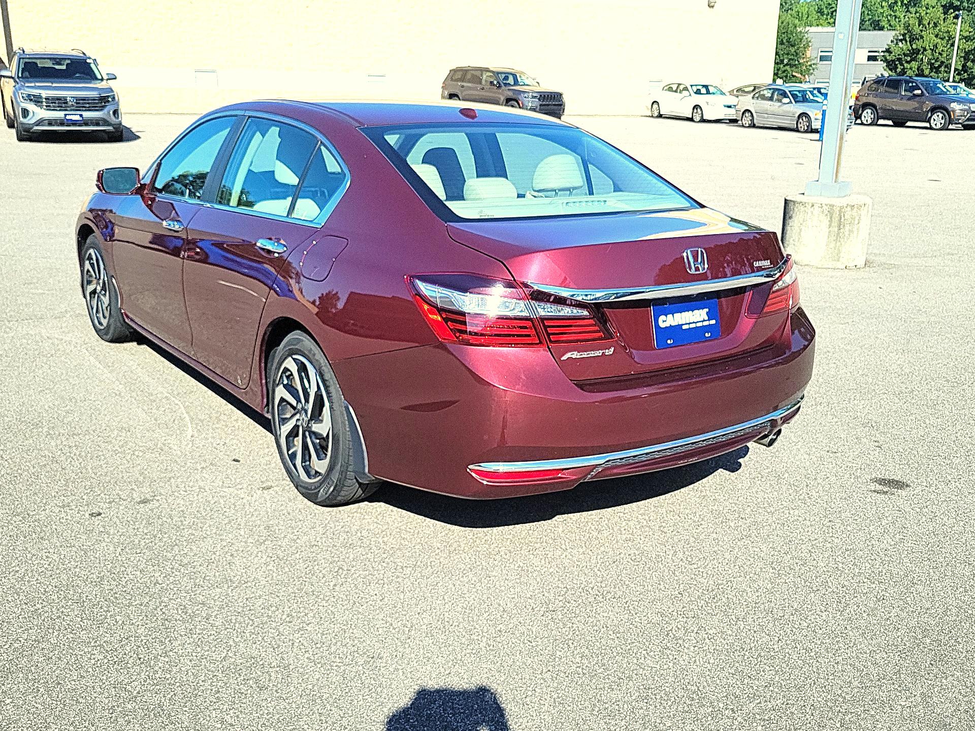 Thumbnail: 2017 Honda Accord - 7