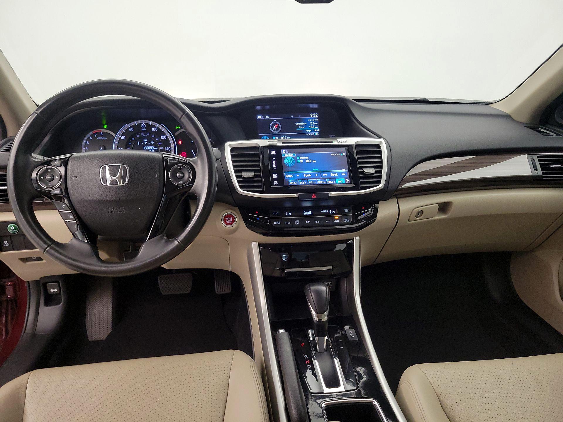 Thumbnail: 2017 Honda Accord - 8