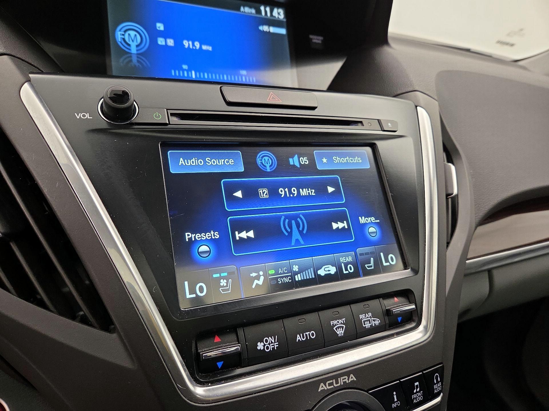 Thumbnail: 2015 Acura MDX - 16