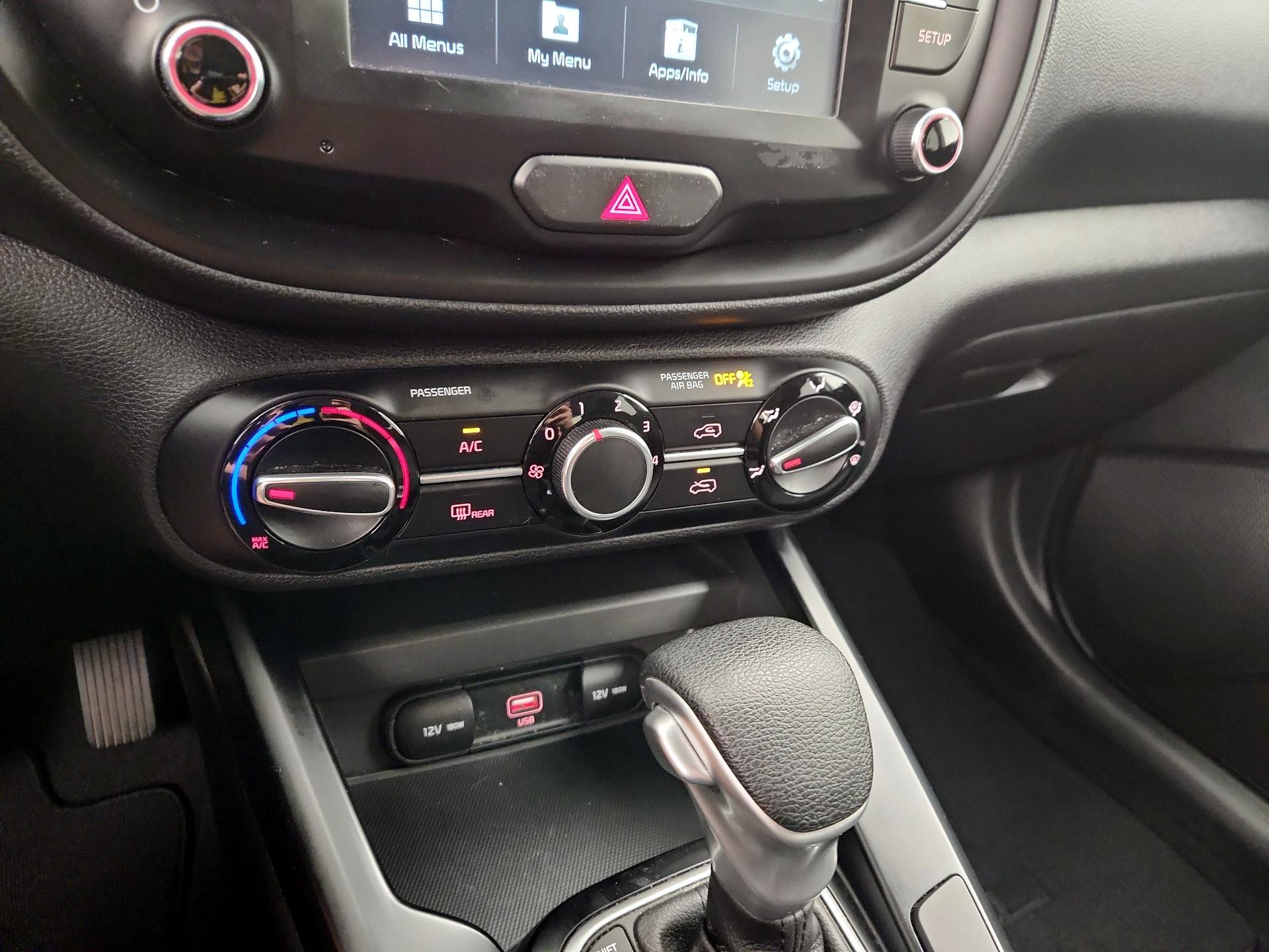Thumbnail: 2020 Kia Soul - 16