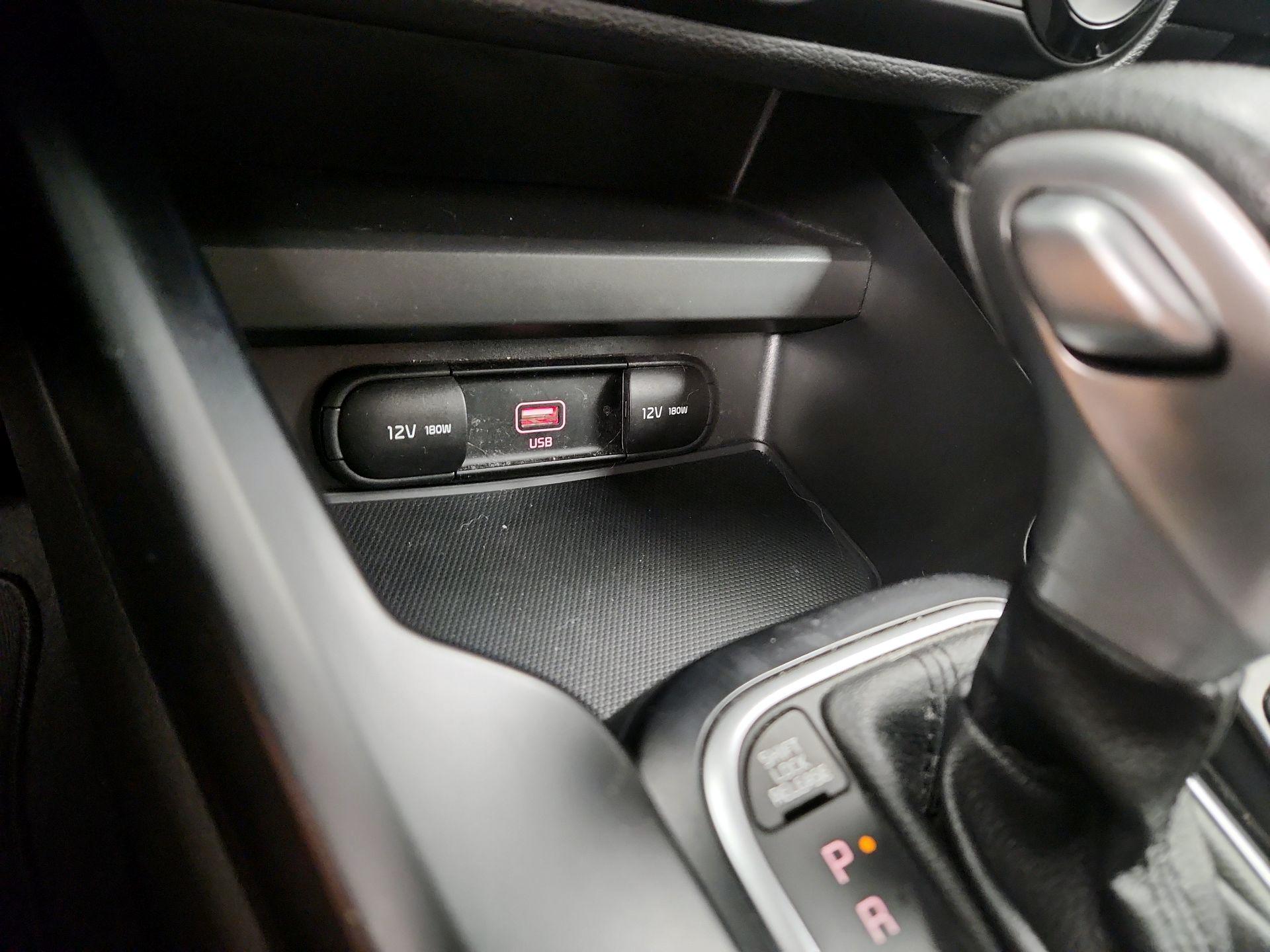 Thumbnail: 2020 Kia Soul - 18
