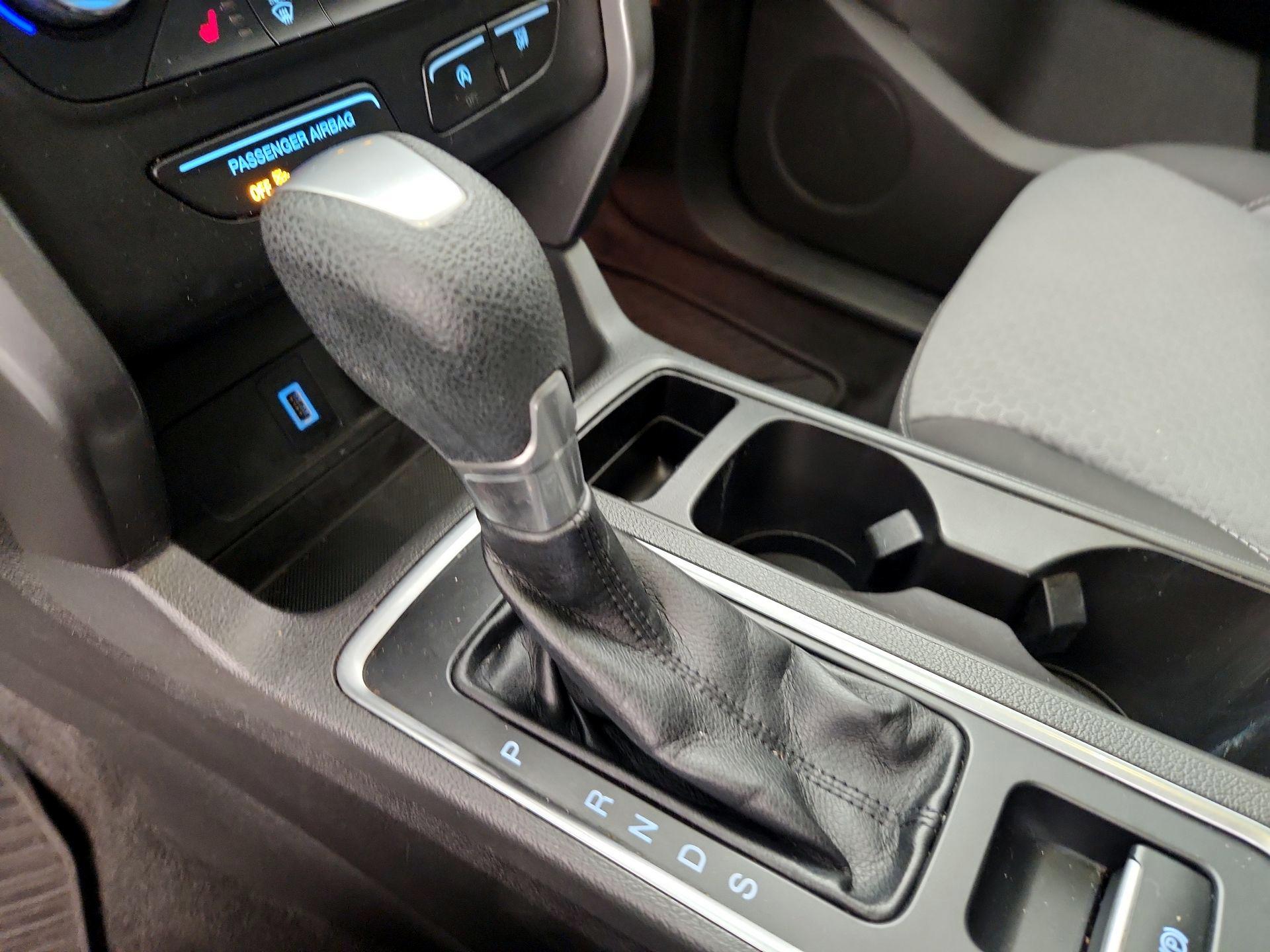 Thumbnail: 2017 Ford Escape - 17
