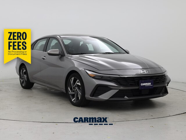 Gray 2024 Hyundai Elantra Sedan Front-Wheel Drive Automatic