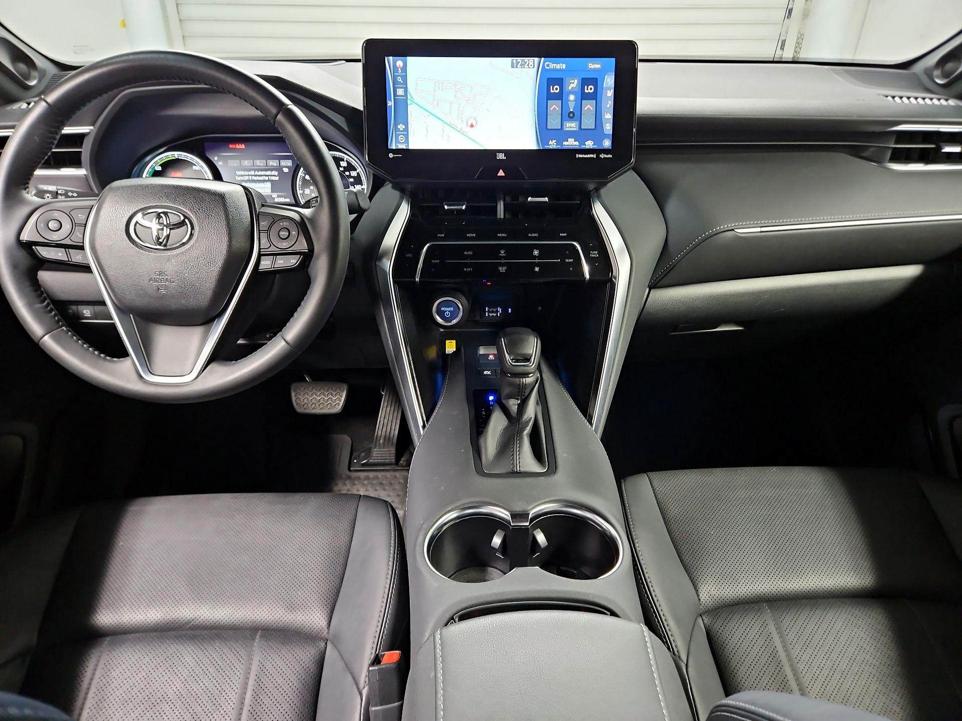 Thumbnail: 2021 Toyota Venza - 9